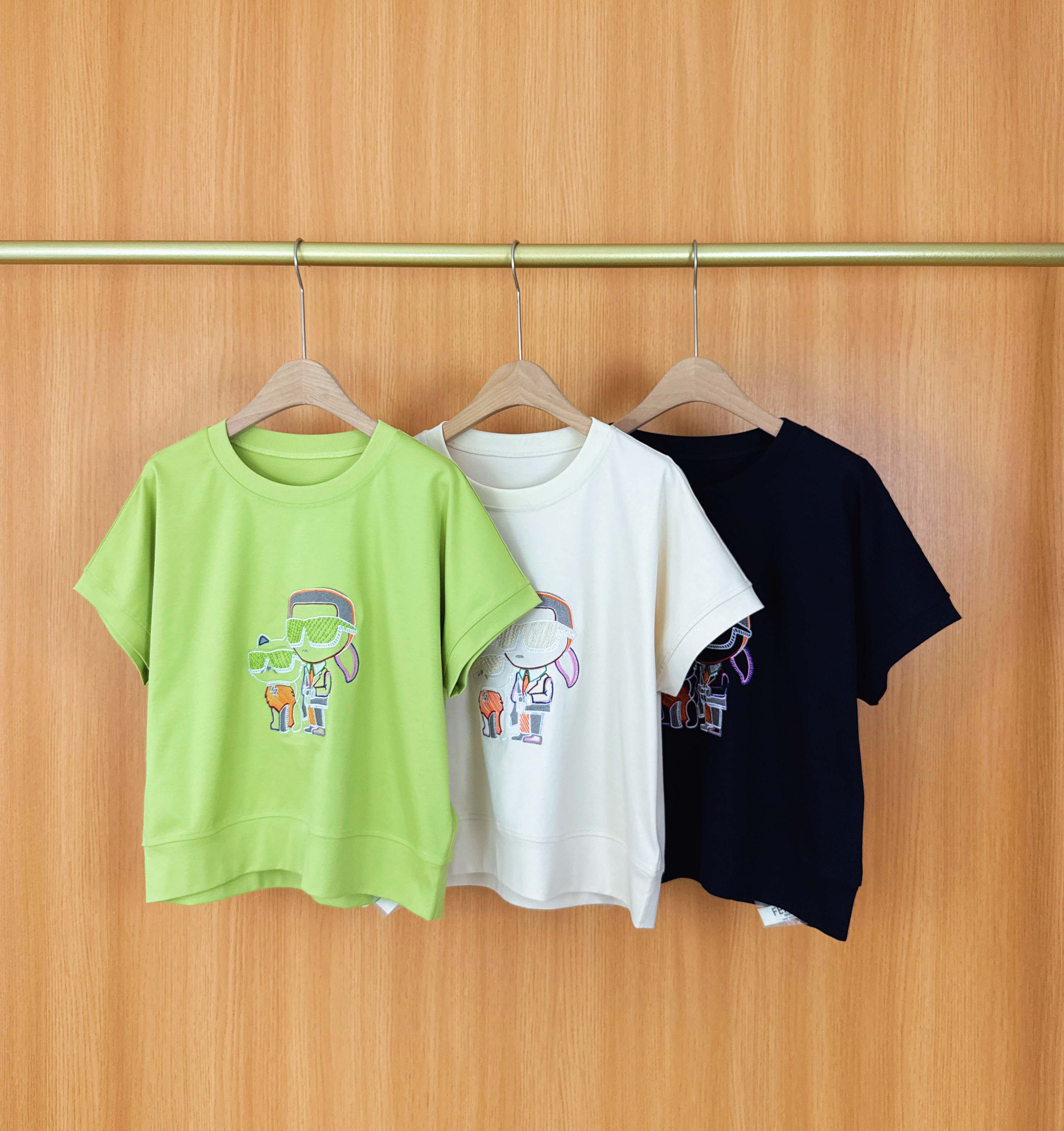 FEND Brand: High-End Women’s Clothes with Unique Design Aesthetics and Quality Zips - 图片 1