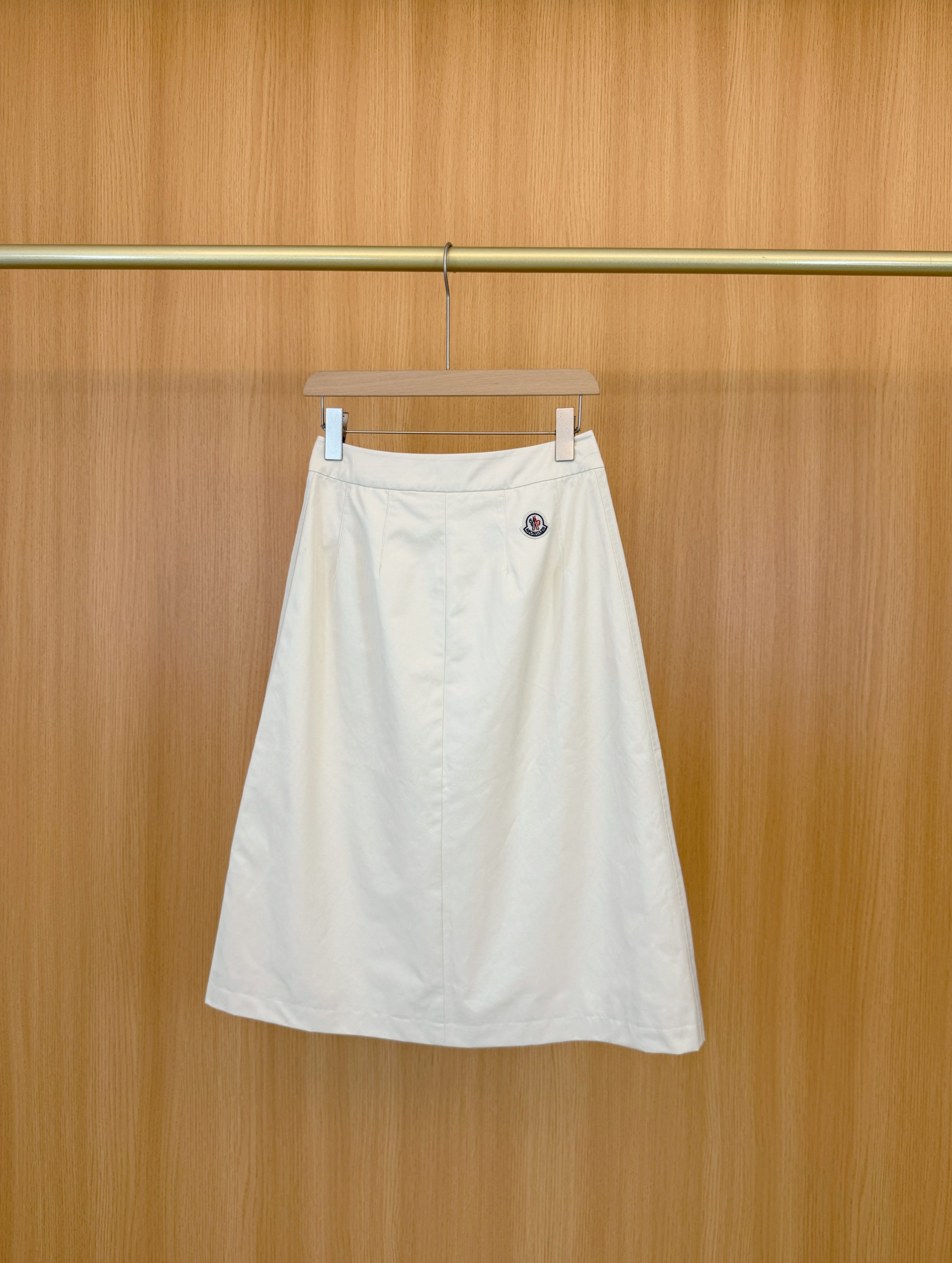High-end Women’s Clothes with Slashed Fabric for Summer Fashion 2025 - 图片 9