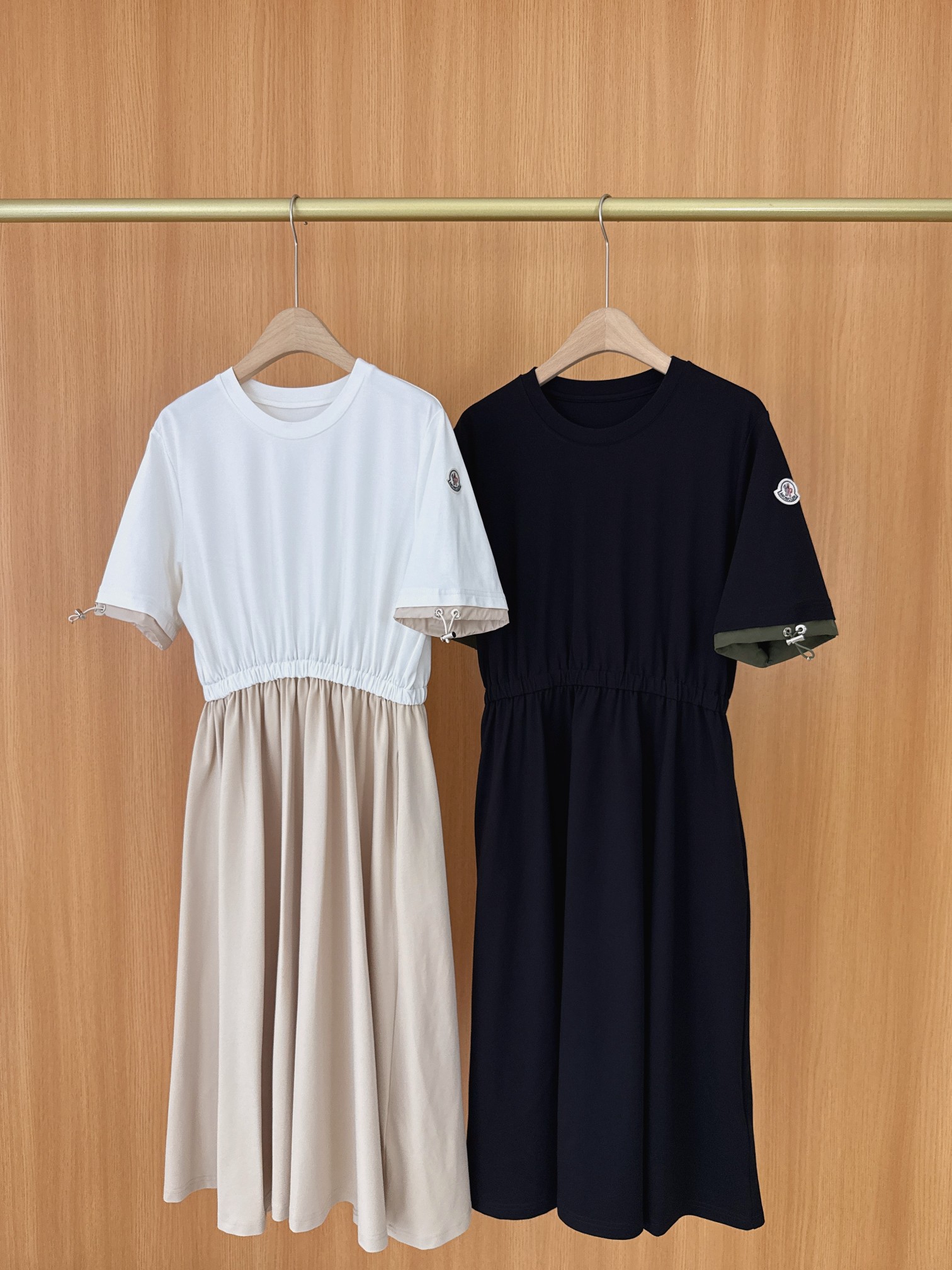 High Quality Women’s Clothes with Packaging Zips @2025: Moncler Colored Dress - 图片 2