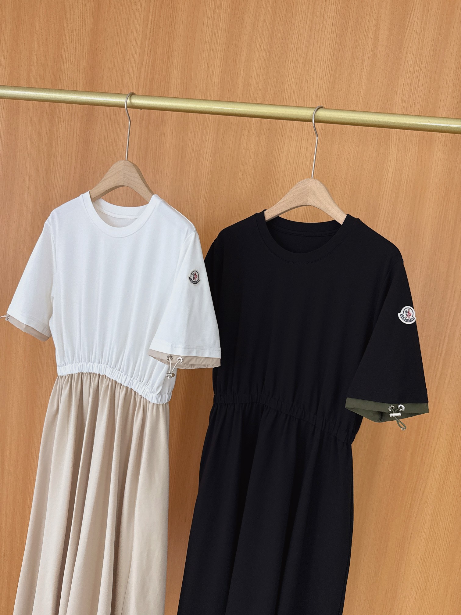 High Quality Women’s Clothes with Packaging Zips @2025: Moncler Colored Dress - 图片 4