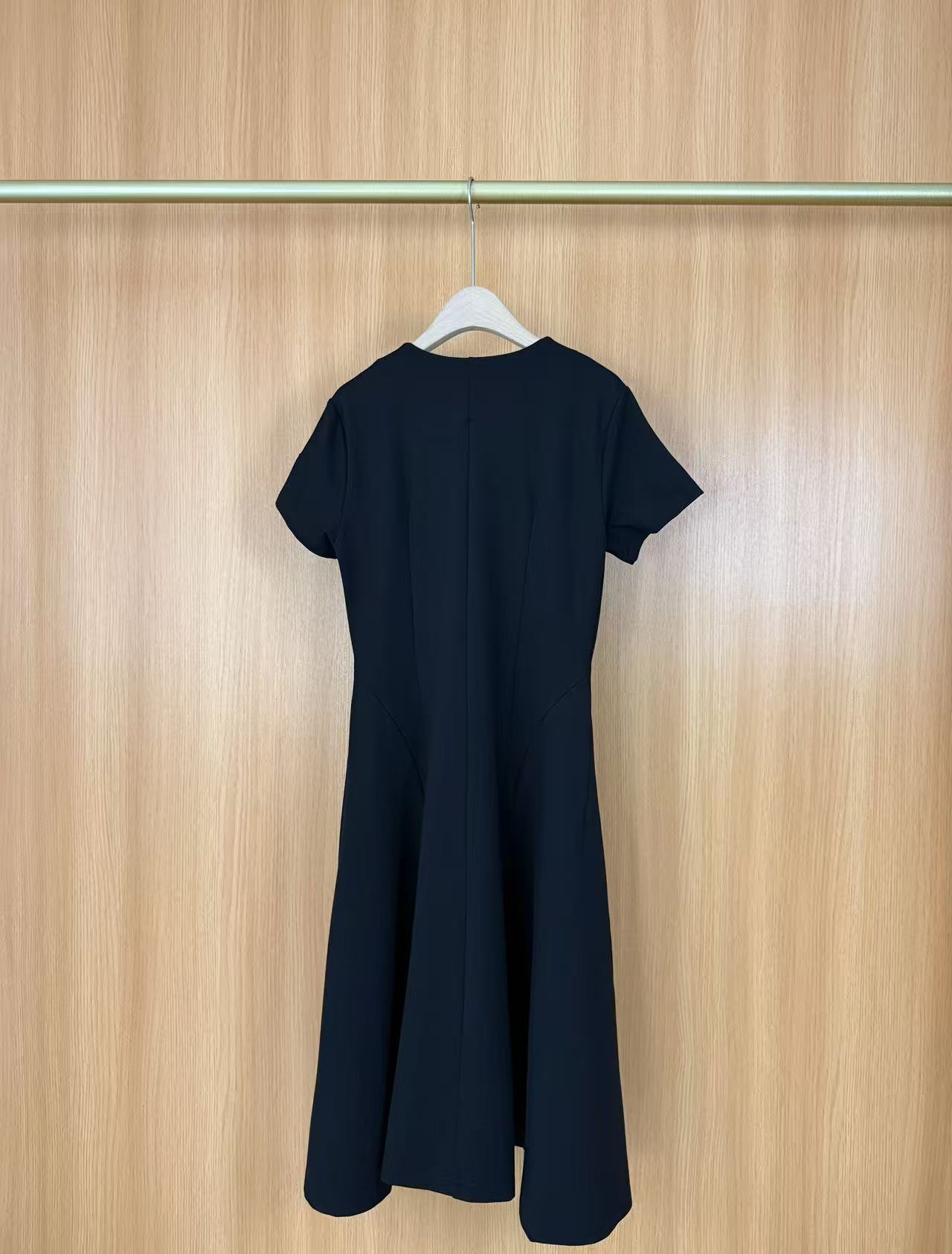 High Quality Women’s Clothes with Handmade Diamond Decorations and Unique Packaging Zips - 图片 8