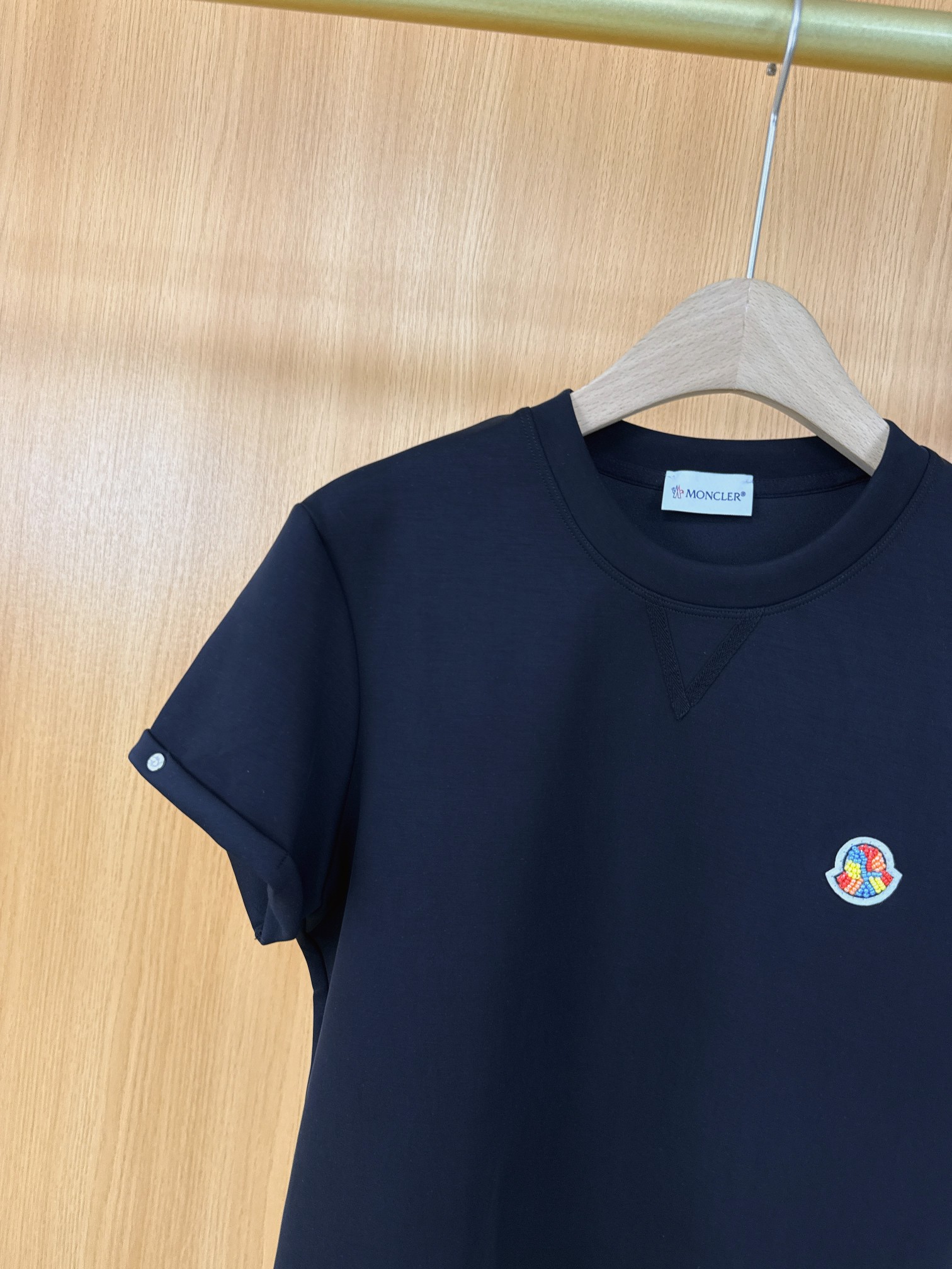 2025 Unique Moncler Women’s Clothes: High Quality with Special Packaging - 图片 5