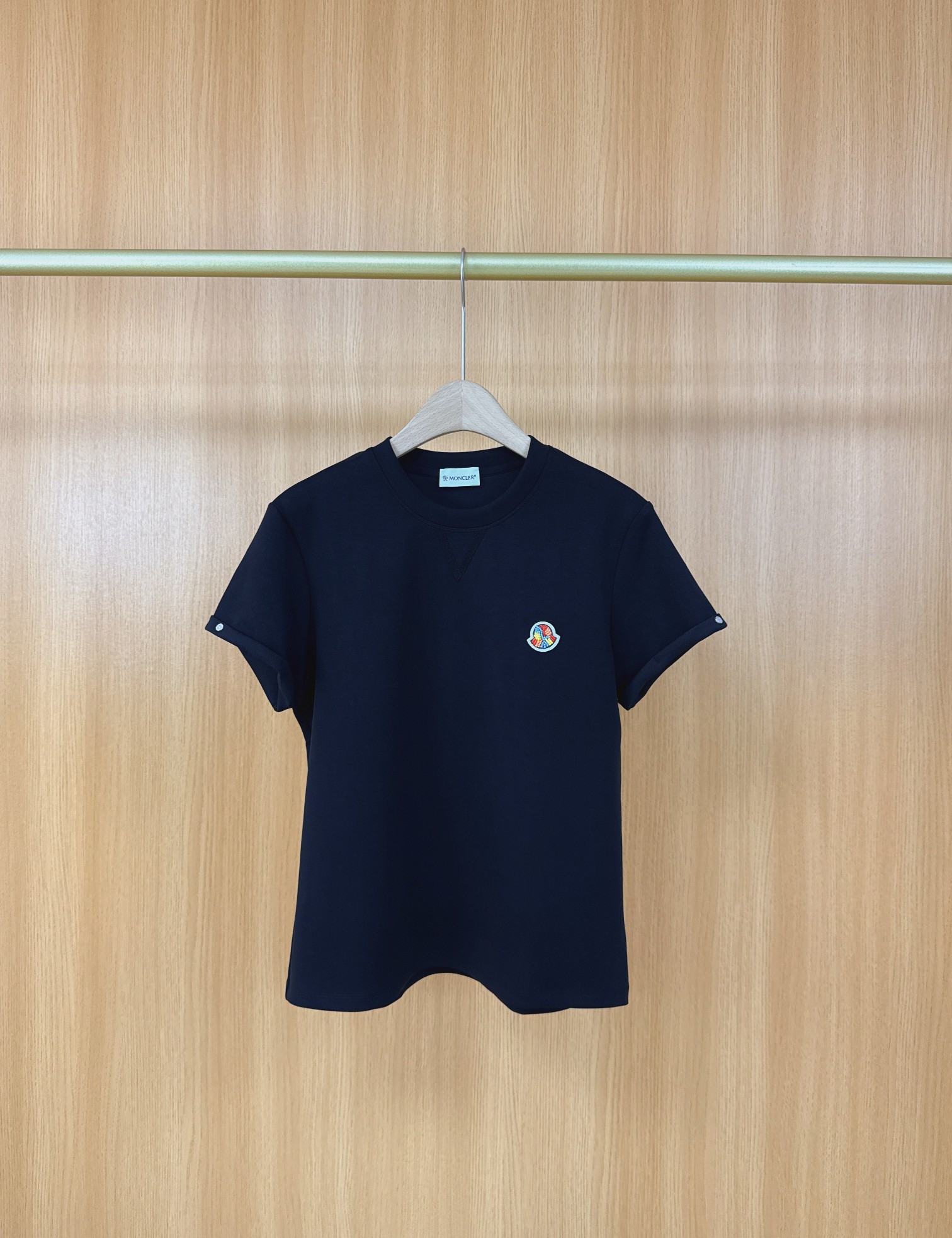 2025 Unique Moncler Women’s Clothes: High Quality with Special Packaging - 图片 1