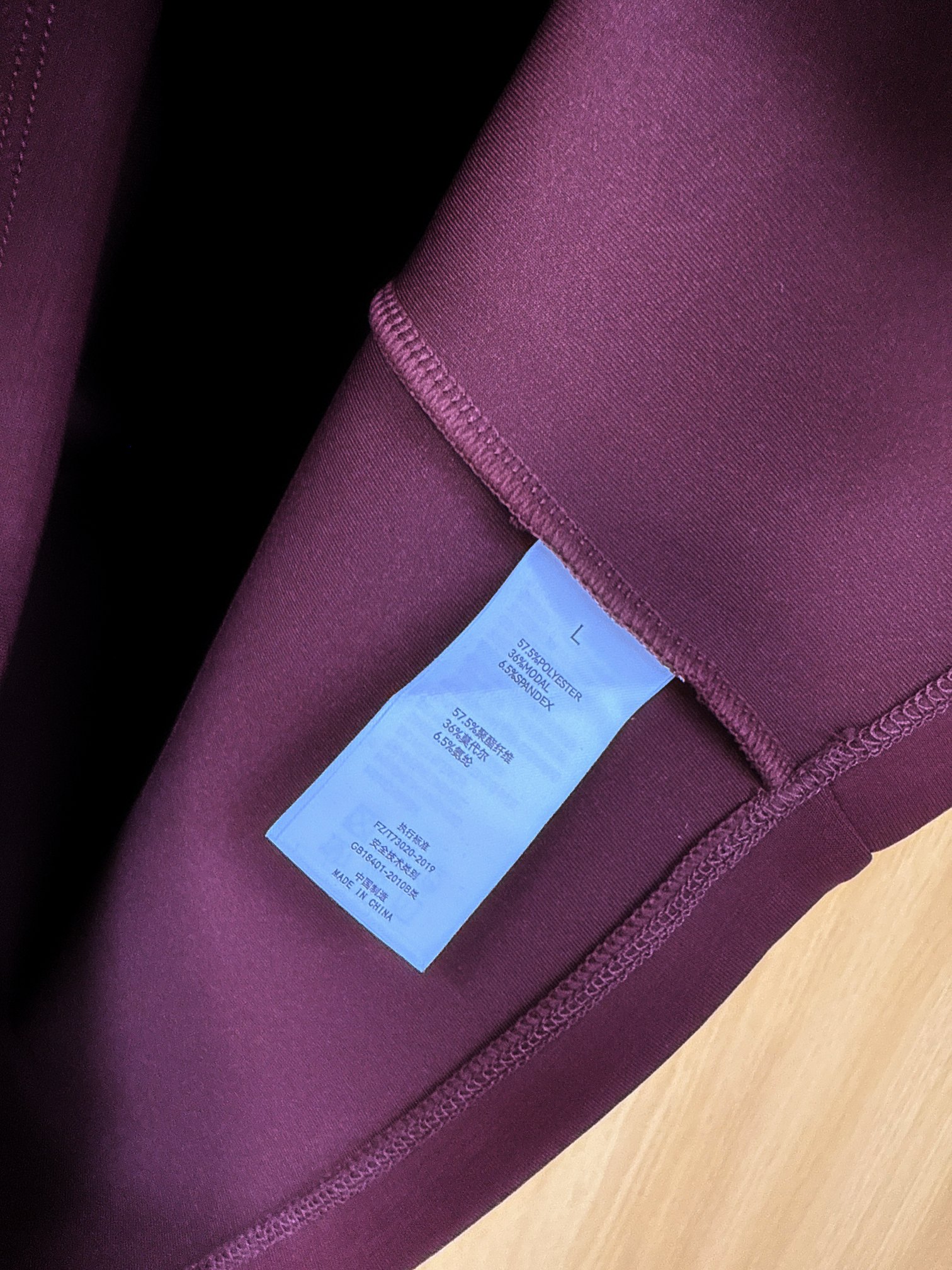 High Quality Women’s Clothes: Moncler’s Unique 2025 Collection with Luxurious Comforts - 图片 9