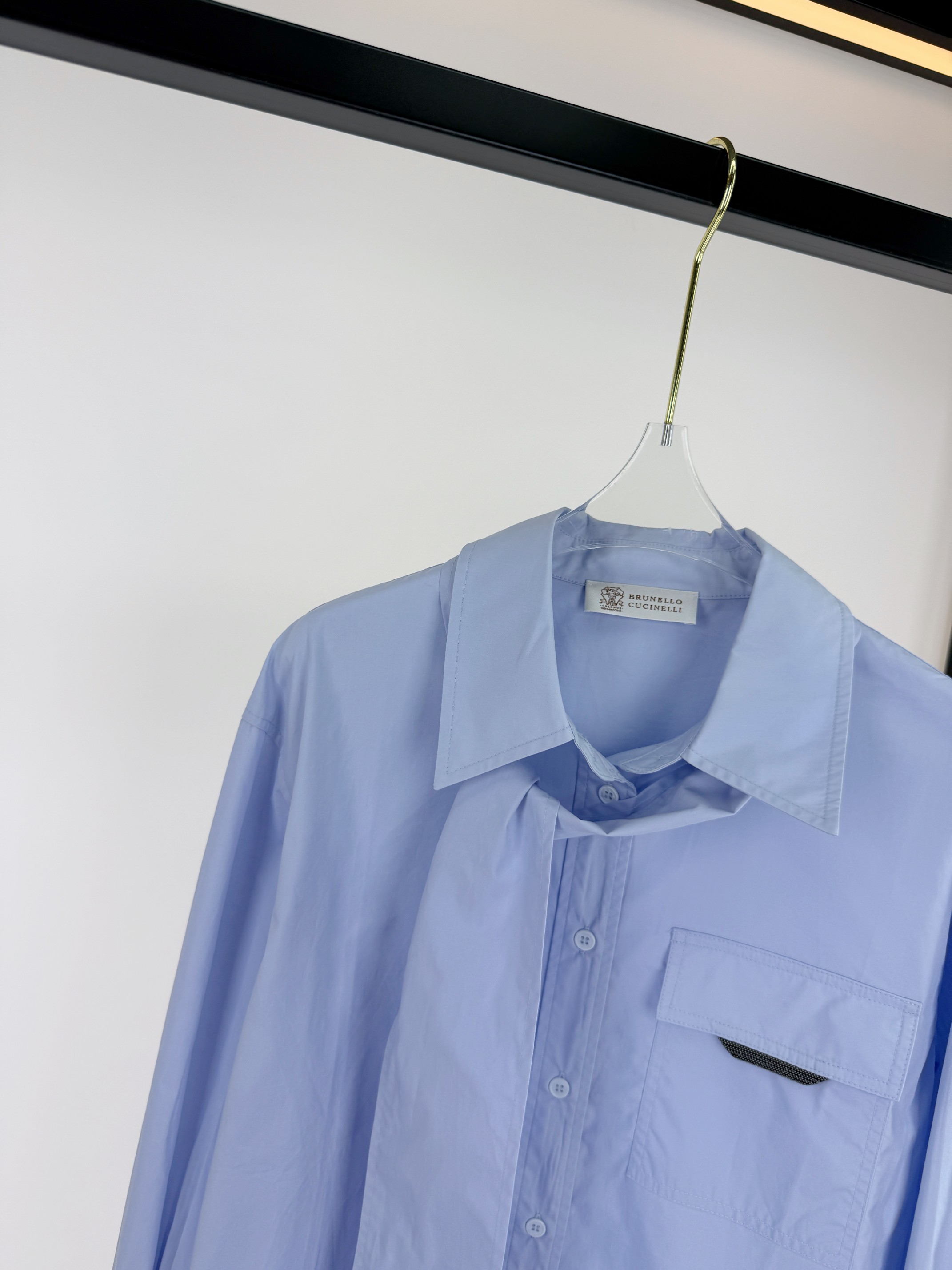 2025 Brumello Cucinelli Women’s Shirt with Unique Chain Pocket Design - 图片 5