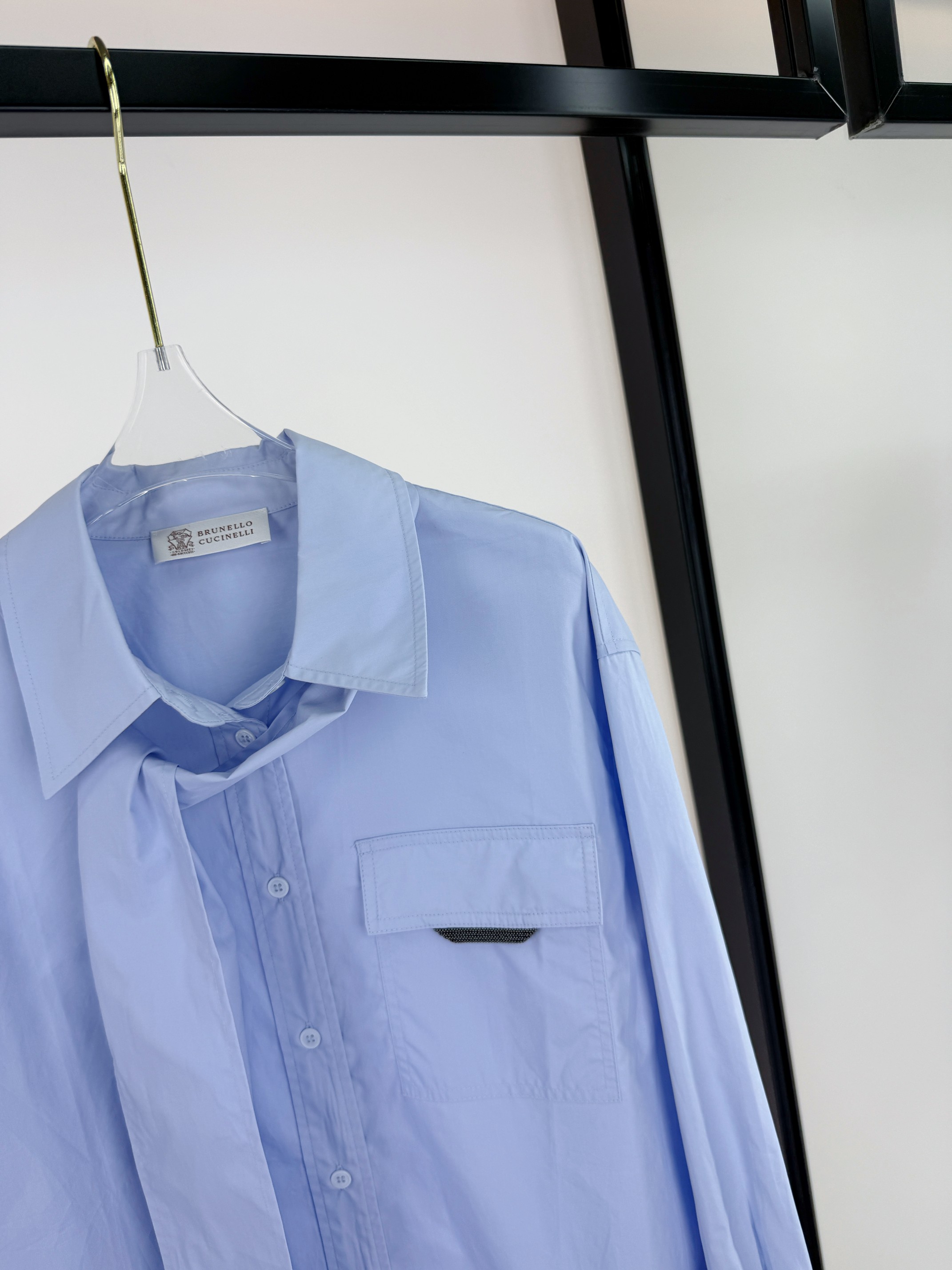 2025 Brumello Cucinelli Women’s Shirt with Unique Chain Pocket Design - 图片 6