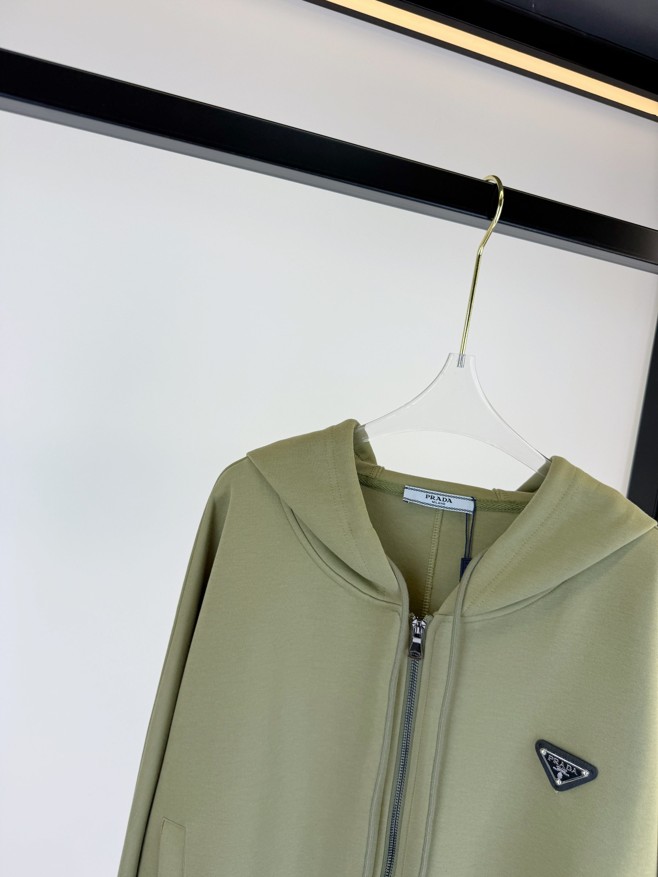 “High-End Quality Women’s Clothes with Unique Design Features and Comfortable Fabrics for Autumn Season” - 图片 3