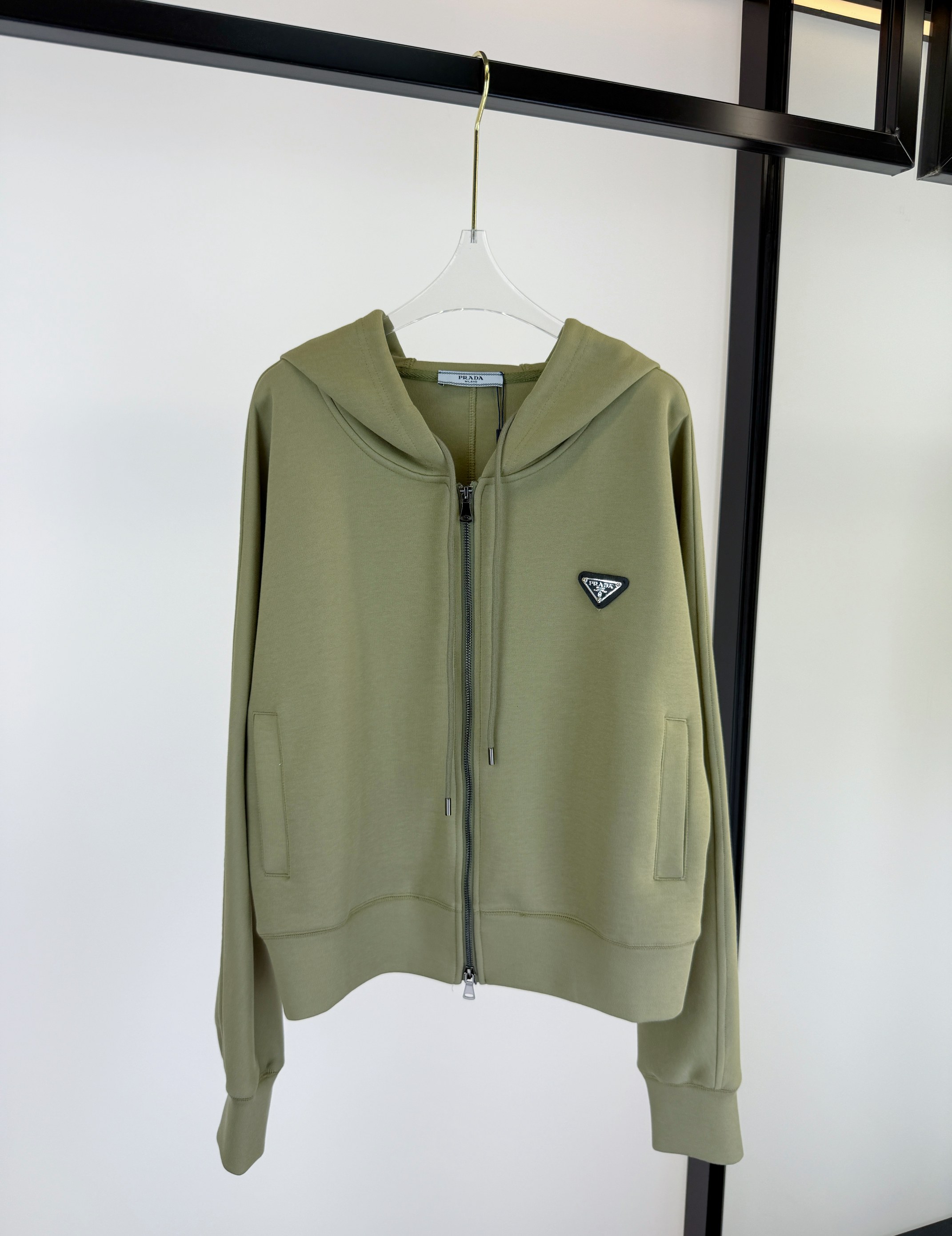 “High-End Quality Women’s Clothes with Unique Design Features and Comfortable Fabrics for Autumn Season” - 图片 1