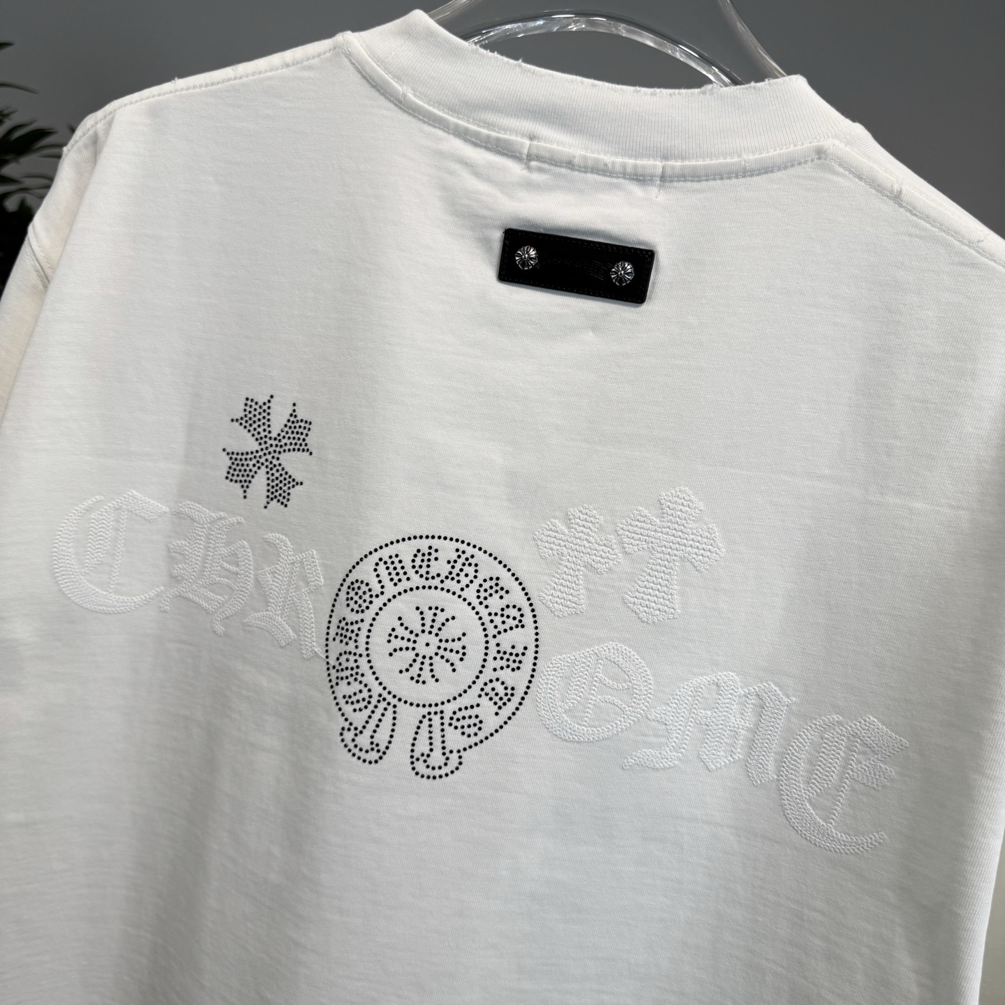 T-shirt da uomo con cuori cromati, nuova SMLXL — photo 6