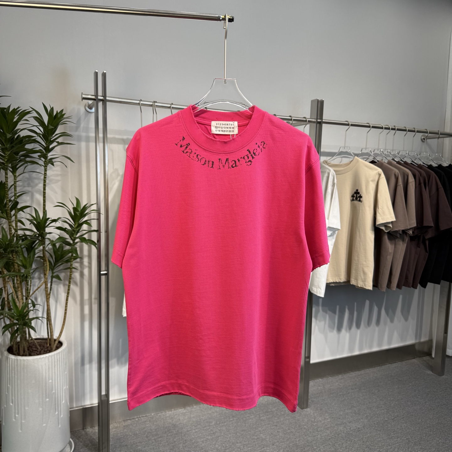 MM6 menn MM6 2026 Ny- + + + - tee
