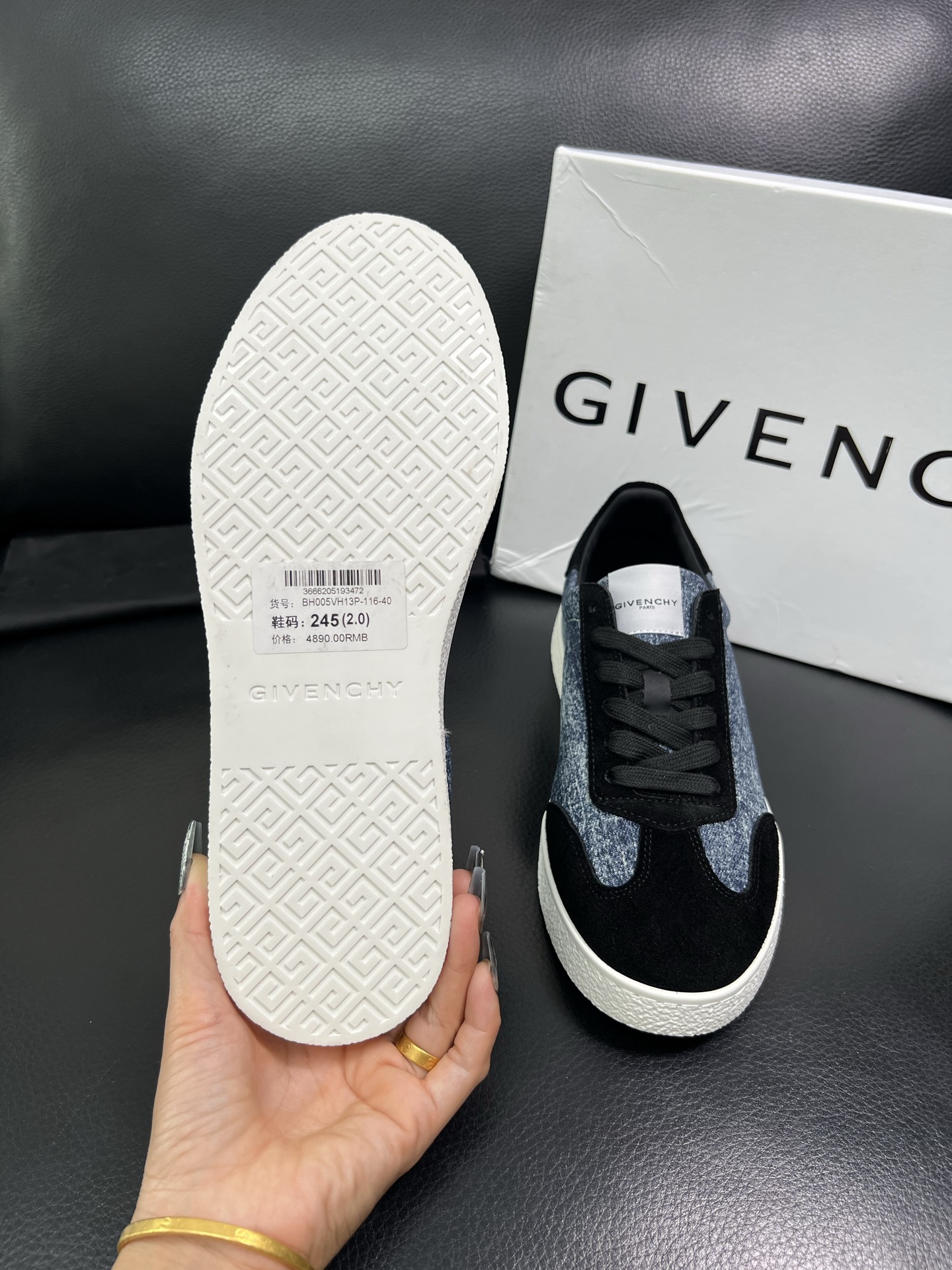 Givenchy 高品质 顶级工艺品 纪梵希 专柜同步原厂配置，意大利进口牛皮搭配网布面料，全鞋配件私模