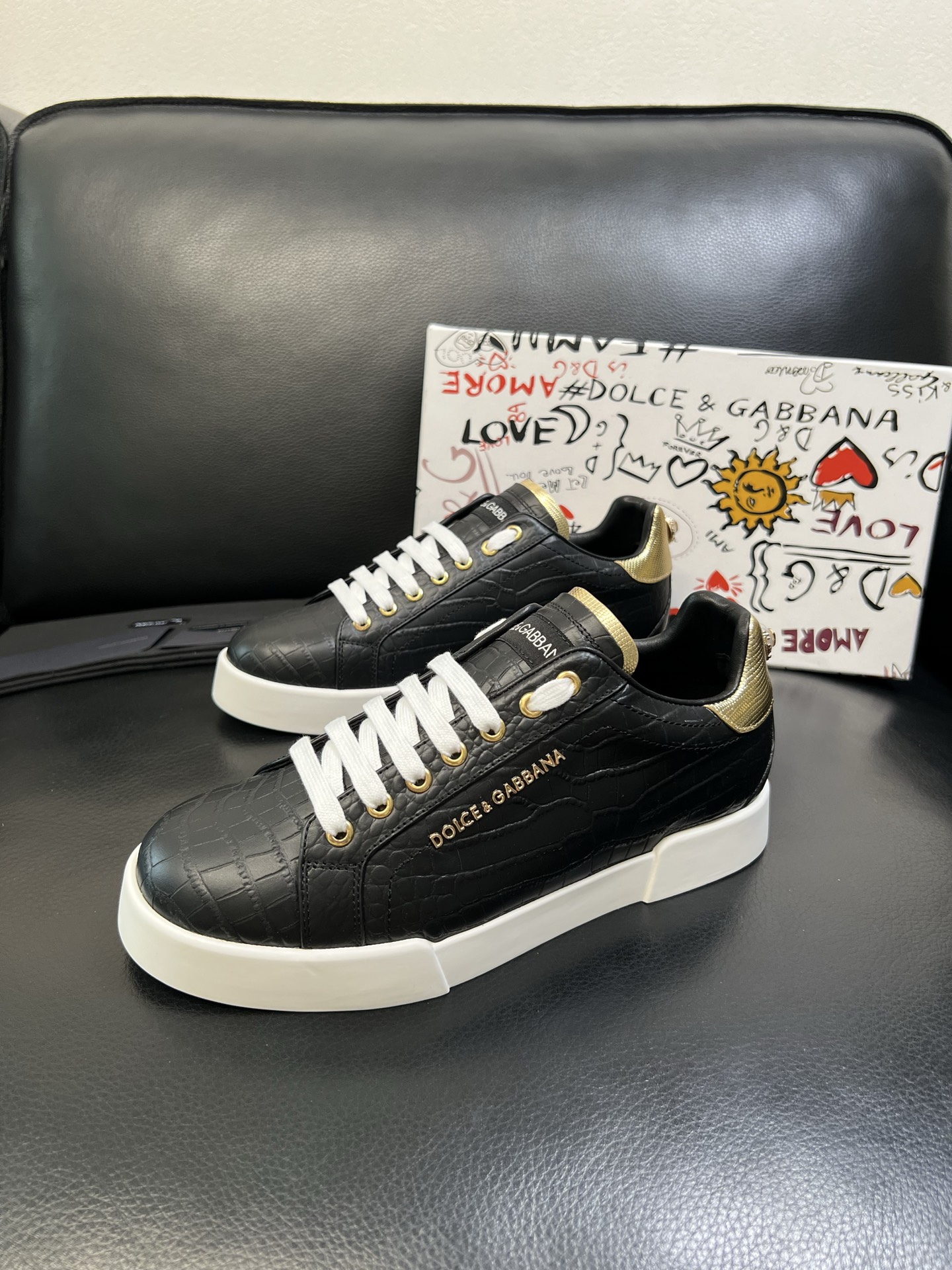 Dolce & Gabbana 高品质 顶级工艺品 杜嘉班纳 爆款专柜新品同步，鞋面意大利进口牛皮料，高