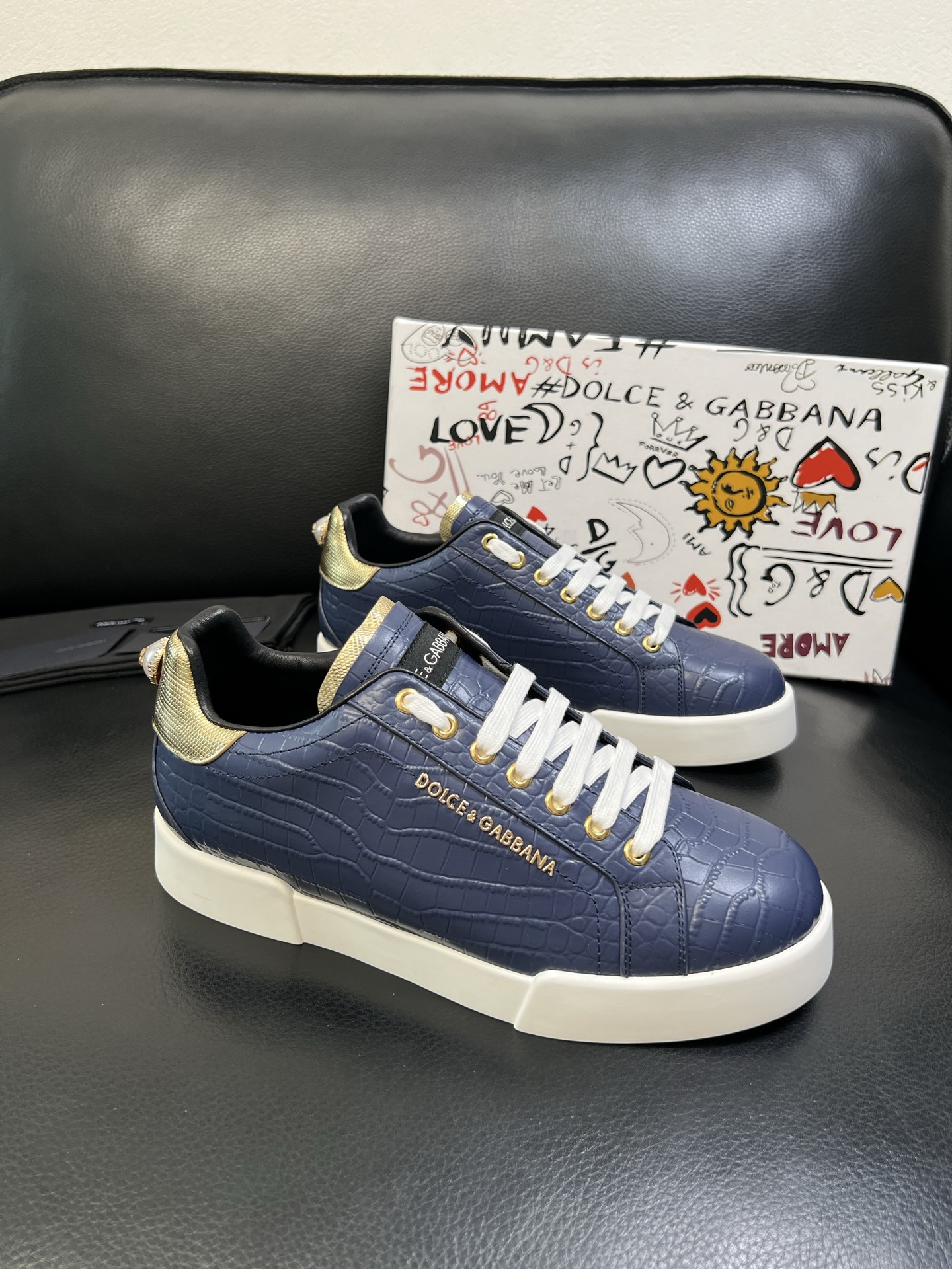 Dolce & Gabbana 高品质 顶级工艺品 杜嘉班纳 爆款专柜新品同步，鞋面意大利进口牛皮料，高