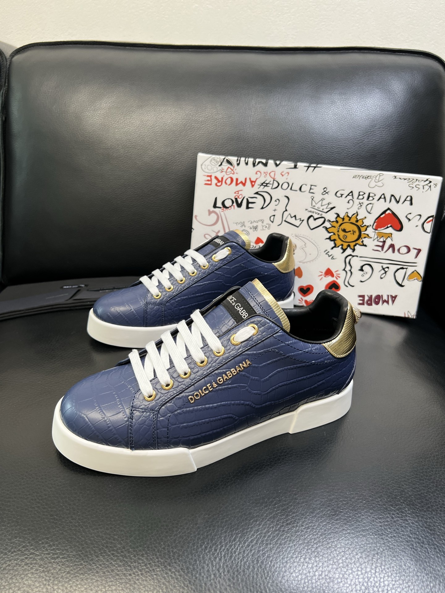 Dolce & Gabbana 高品质 顶级工艺品 杜嘉班纳 爆款专柜新品同步，鞋面意大利进口牛皮料，高