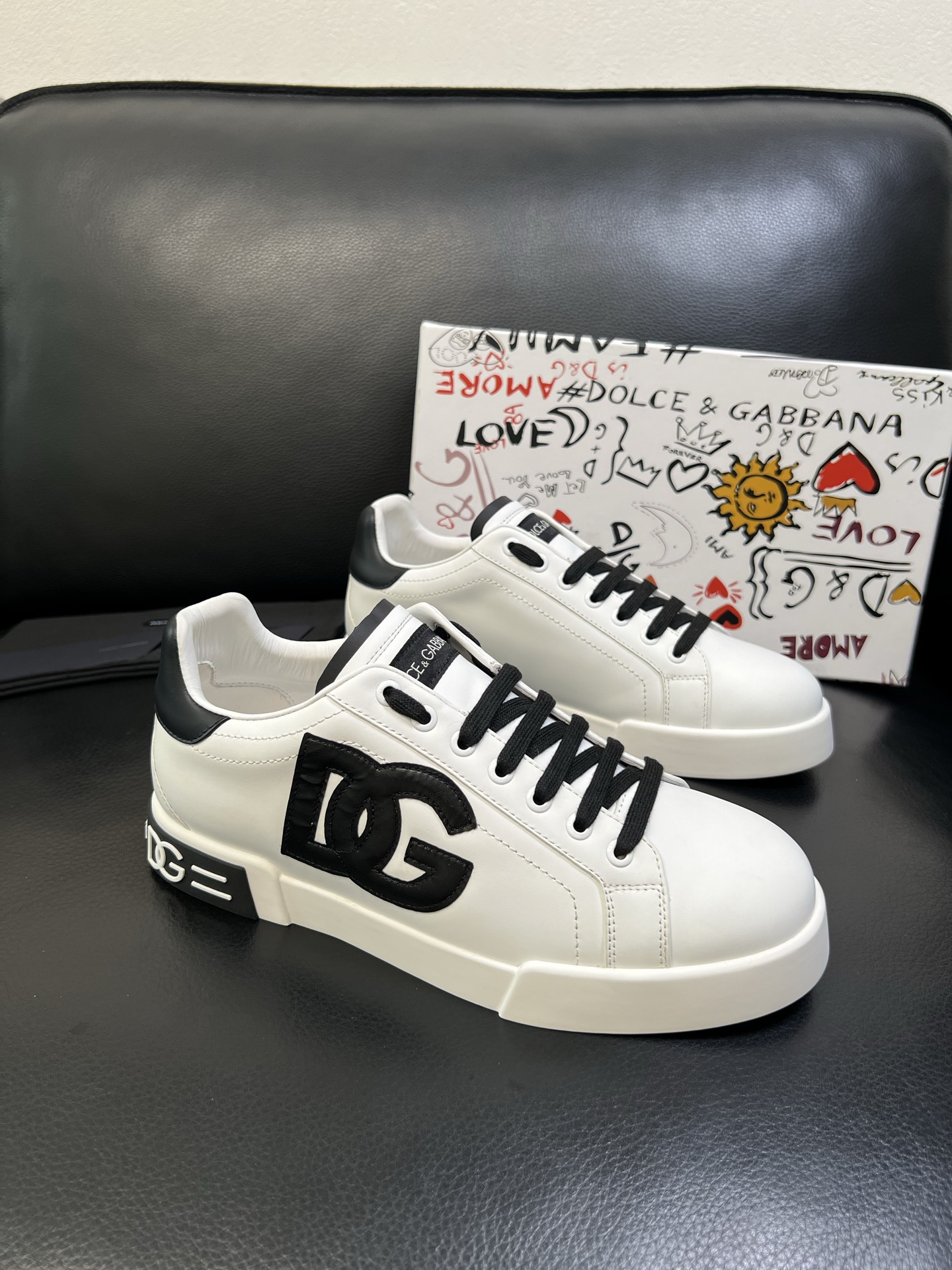 Dolce & Gabbana 高品质 顶级工艺品 杜嘉班纳 爆款专柜新品同步，鞋面意大利进口牛皮料，高