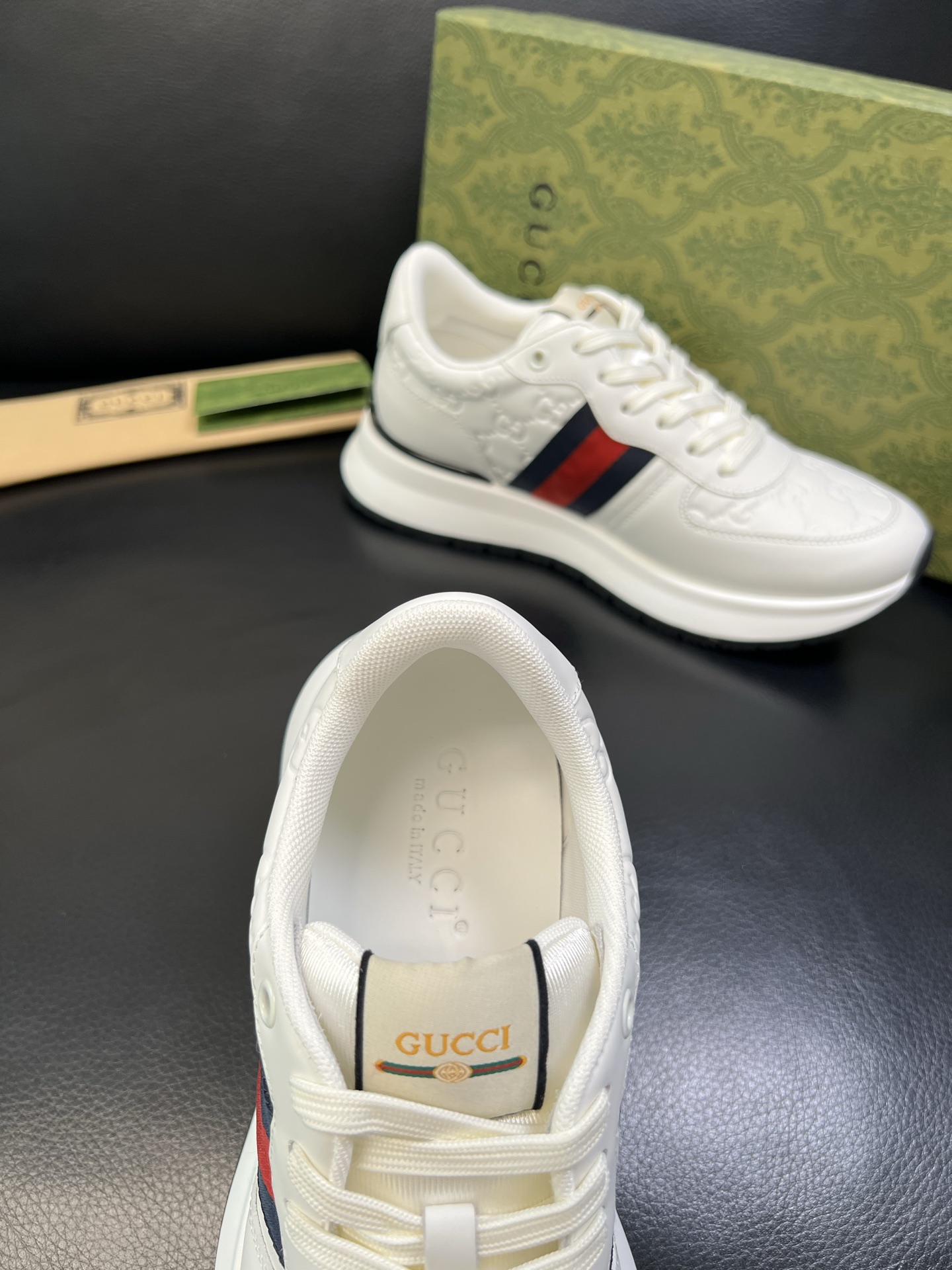 Gucci 高品质 顶级工艺品 古奇 专柜新款原厂配置，意大利进口牛皮搭配印花面料，进口牛皮内里垫，透气