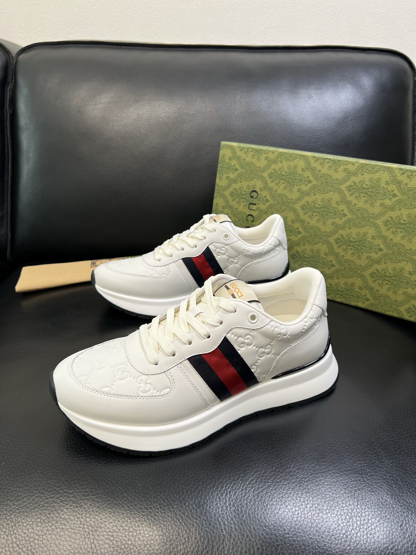 Gucci 高品质 顶级工艺品 古奇 专柜新款原厂配置，意大利进口牛皮搭配印花面料，进口牛皮内里垫，透气