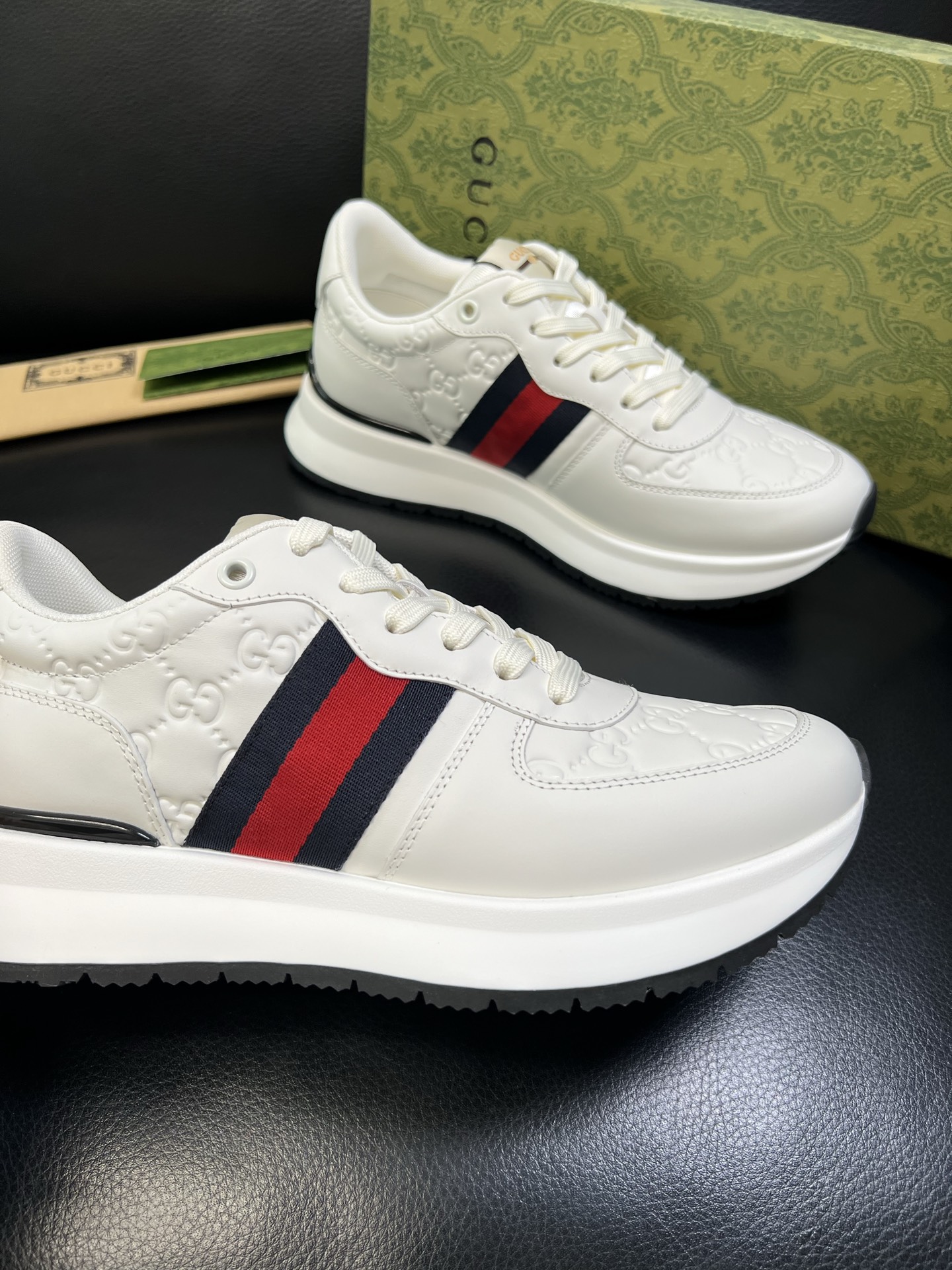 Gucci 高品质 顶级工艺品 古奇 专柜新款原厂配置，意大利进口牛皮搭配印花面料，进口牛皮内里垫，透气