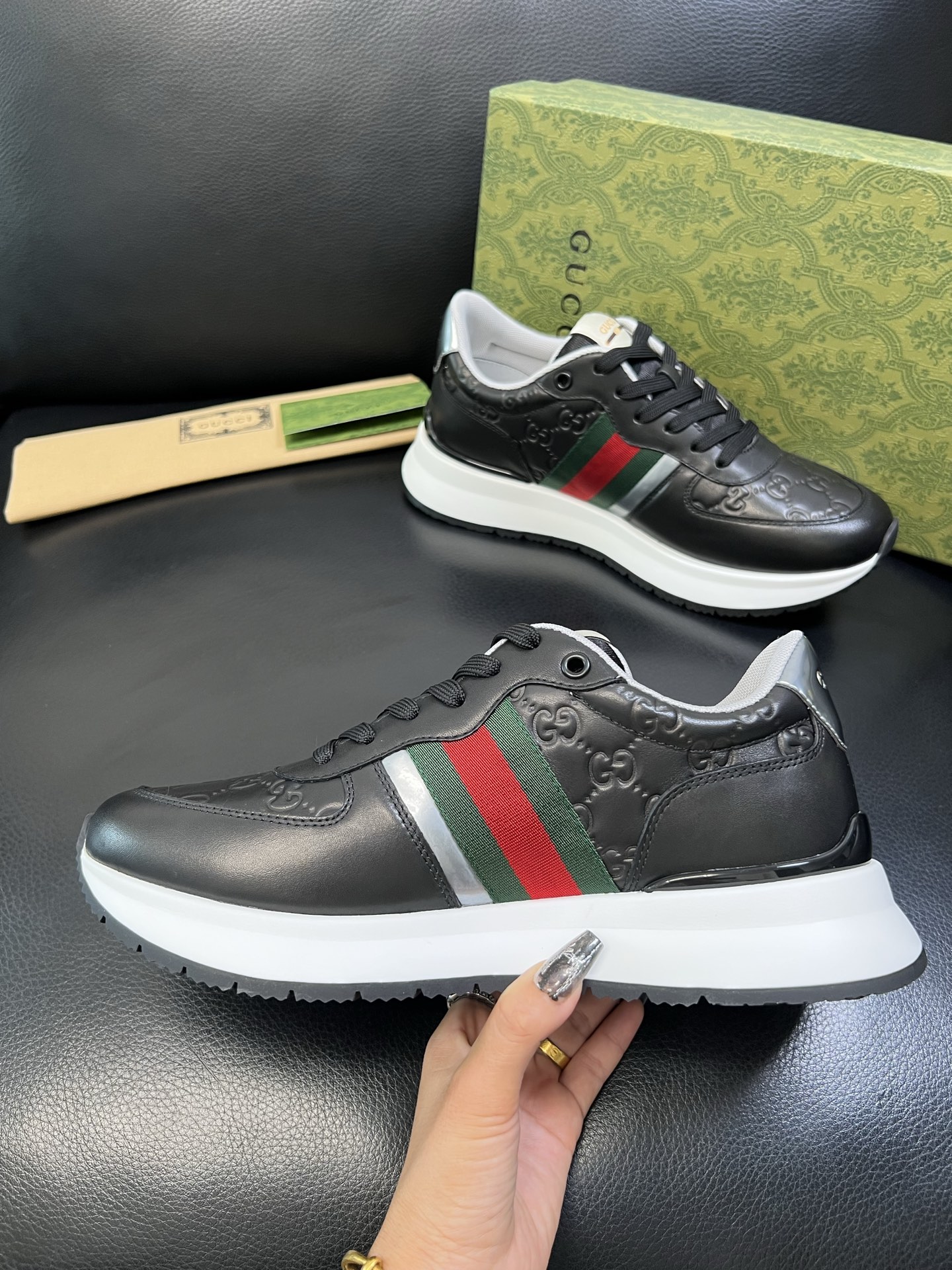 Gucci 高品质 顶级工艺品 古奇 专柜新款原厂配置，意大利进口牛皮搭配印花面料，进口牛皮内里垫，透气