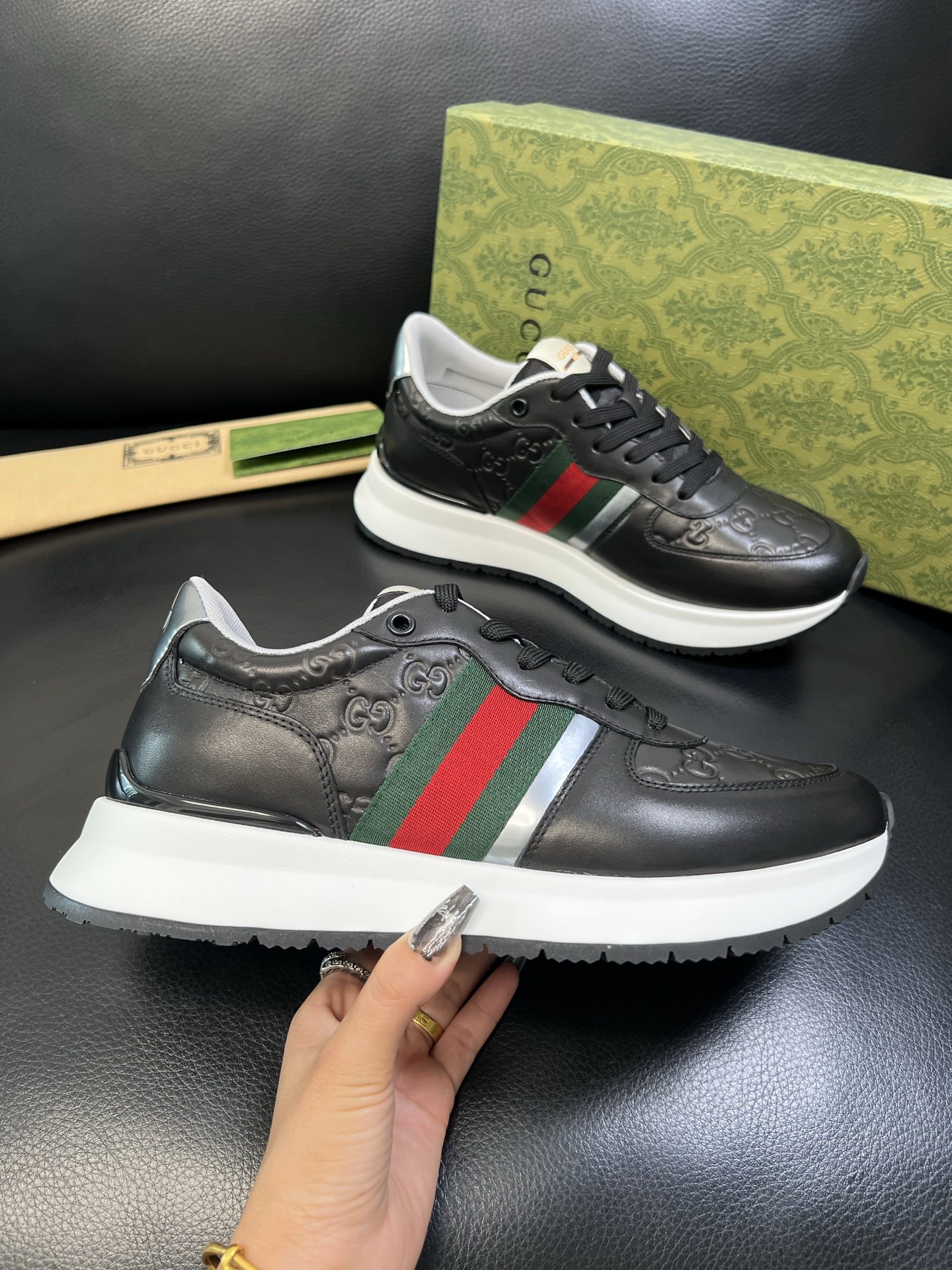 Gucci 高品质 顶级工艺品 古奇 专柜新款原厂配置，意大利进口牛皮搭配印花面料，进口牛皮内里垫，透气