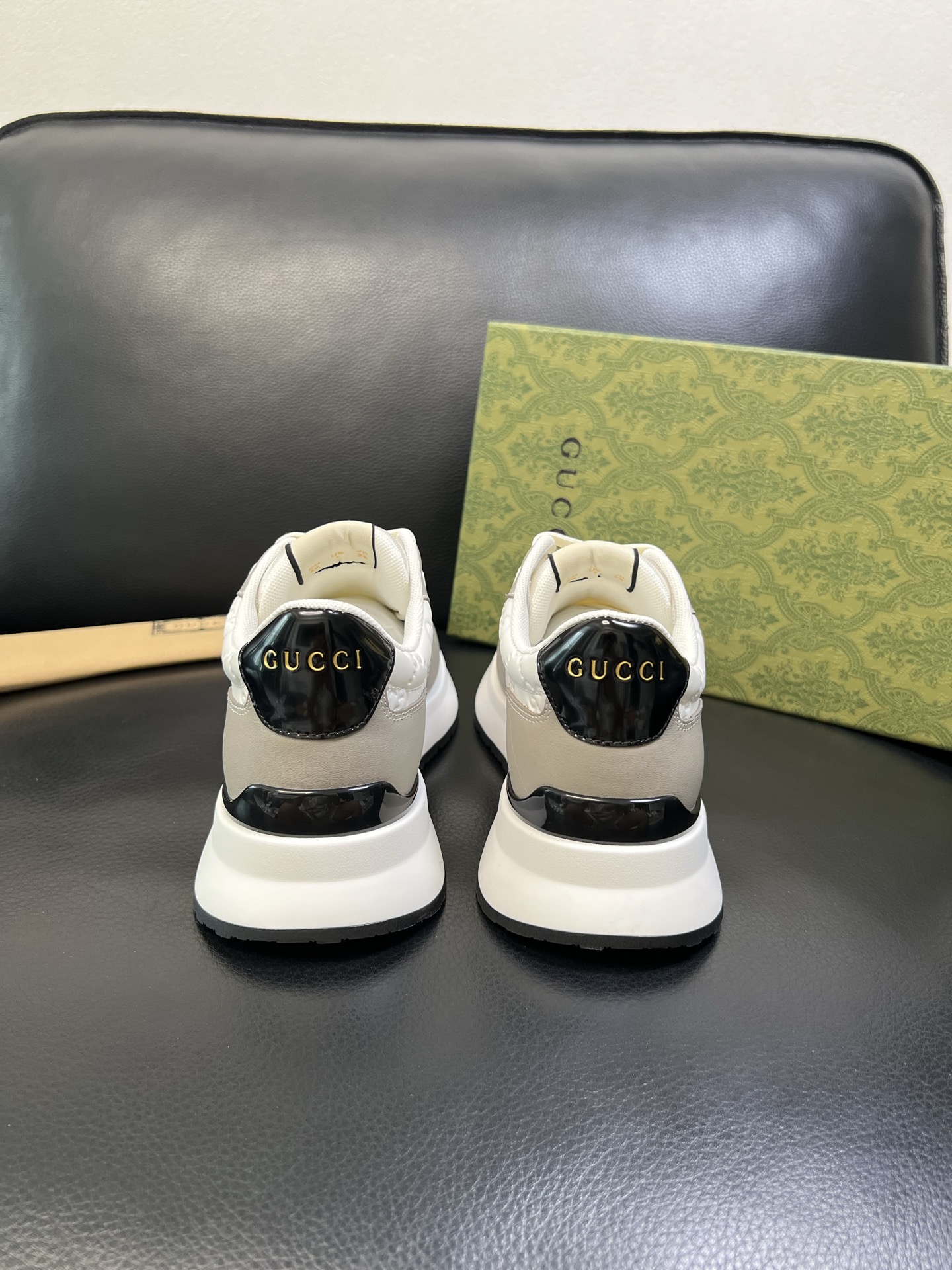 Gucci 高品质 顶级工艺品 古奇 专柜新款原厂配置，意大利进口牛皮搭配印花面料，进口牛皮内里垫，透气