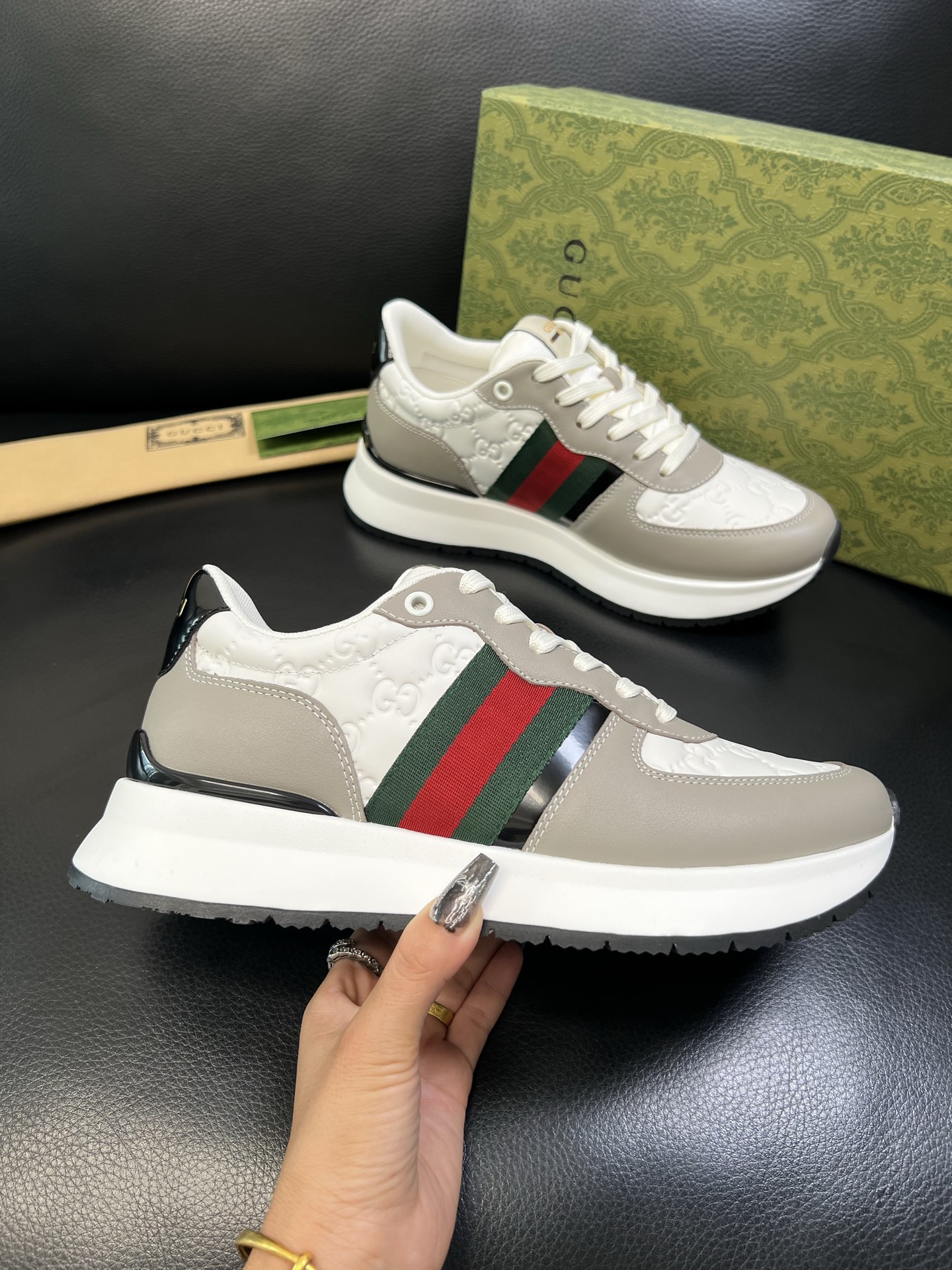 Gucci 高品质 顶级工艺品 古奇 专柜新款原厂配置，意大利进口牛皮搭配印花面料，进口牛皮内里垫，透气