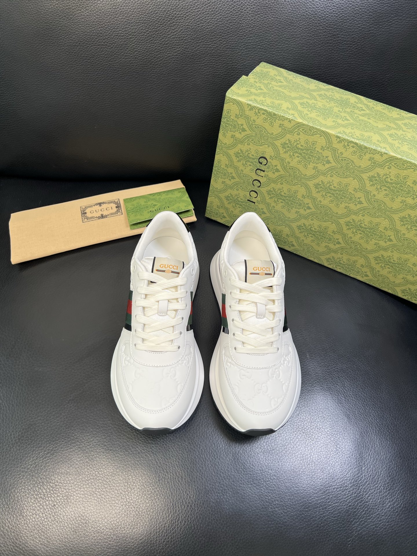 Gucci 高品质 顶级工艺品 古奇 专柜新款原厂配置，意大利进口牛皮搭配印花面料，进口牛皮内里垫，透气