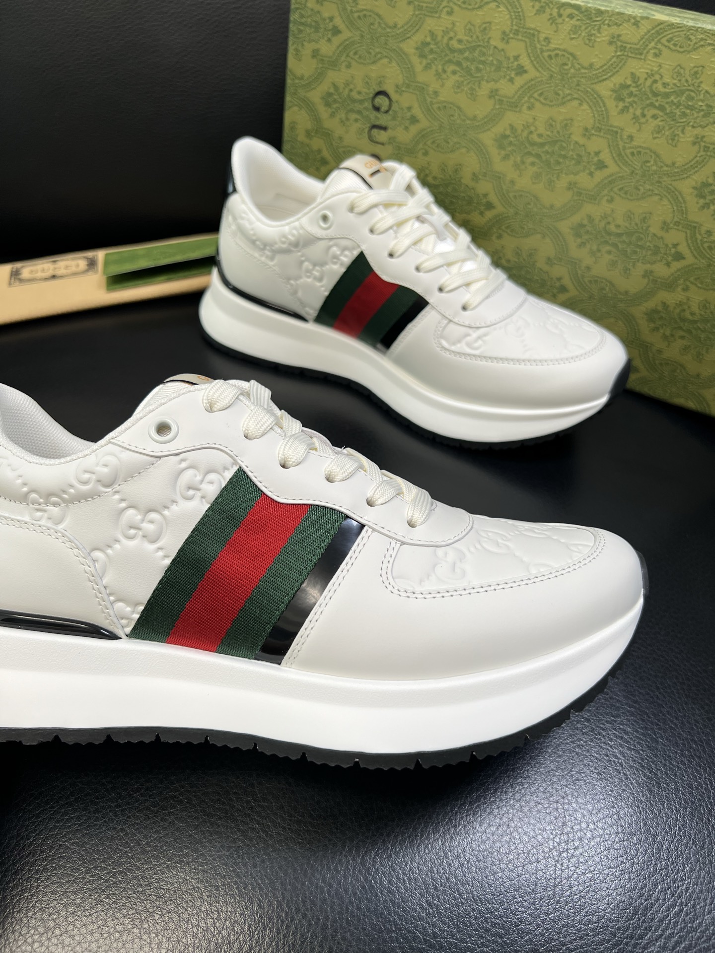 Gucci 高品质 顶级工艺品 古奇 专柜新款原厂配置，意大利进口牛皮搭配印花面料，进口牛皮内里垫，透气