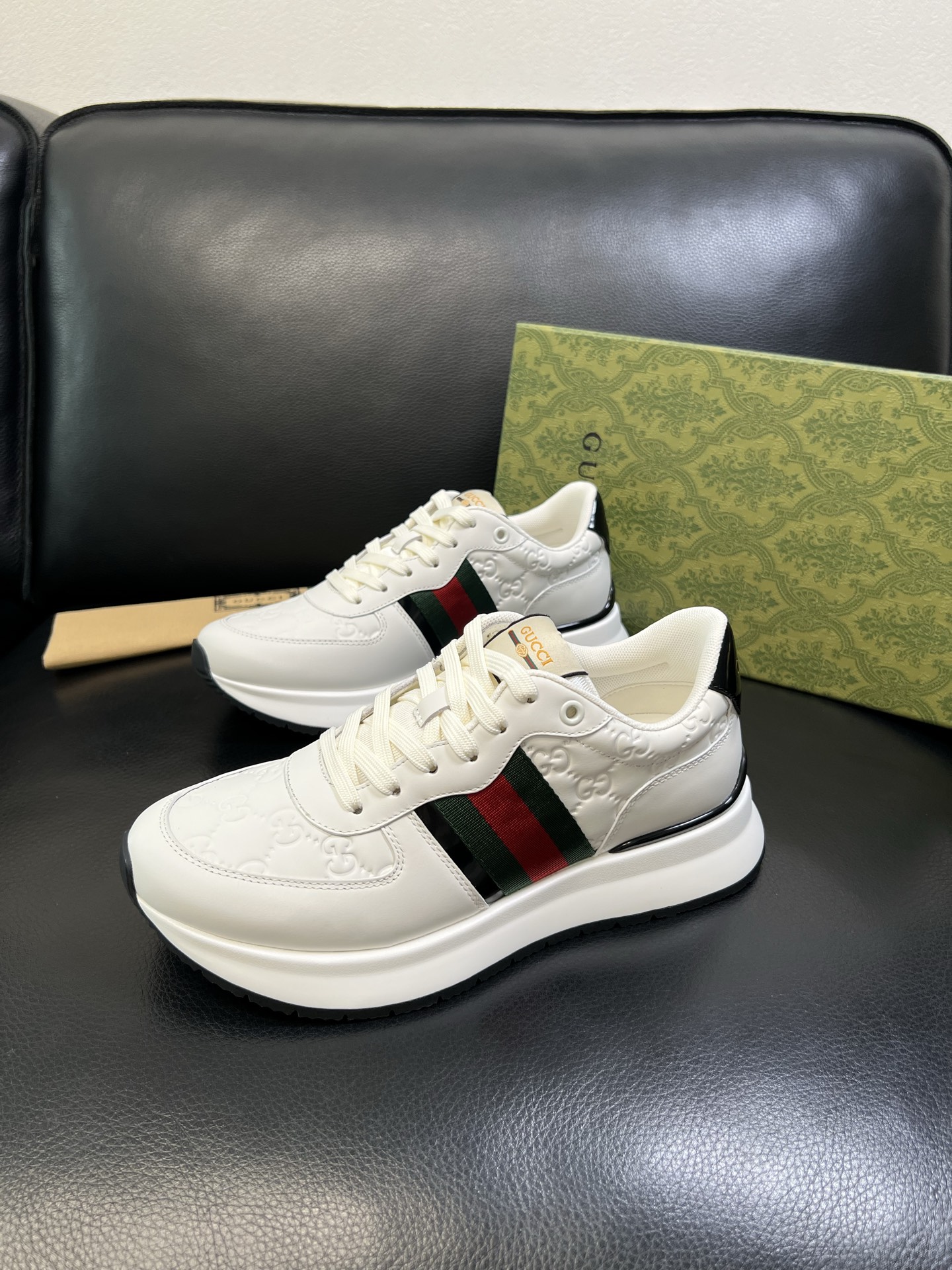 Gucci 高品质 顶级工艺品 古奇 专柜新款原厂配置，意大利进口牛皮搭配印花面料，进口牛皮内里垫，透气