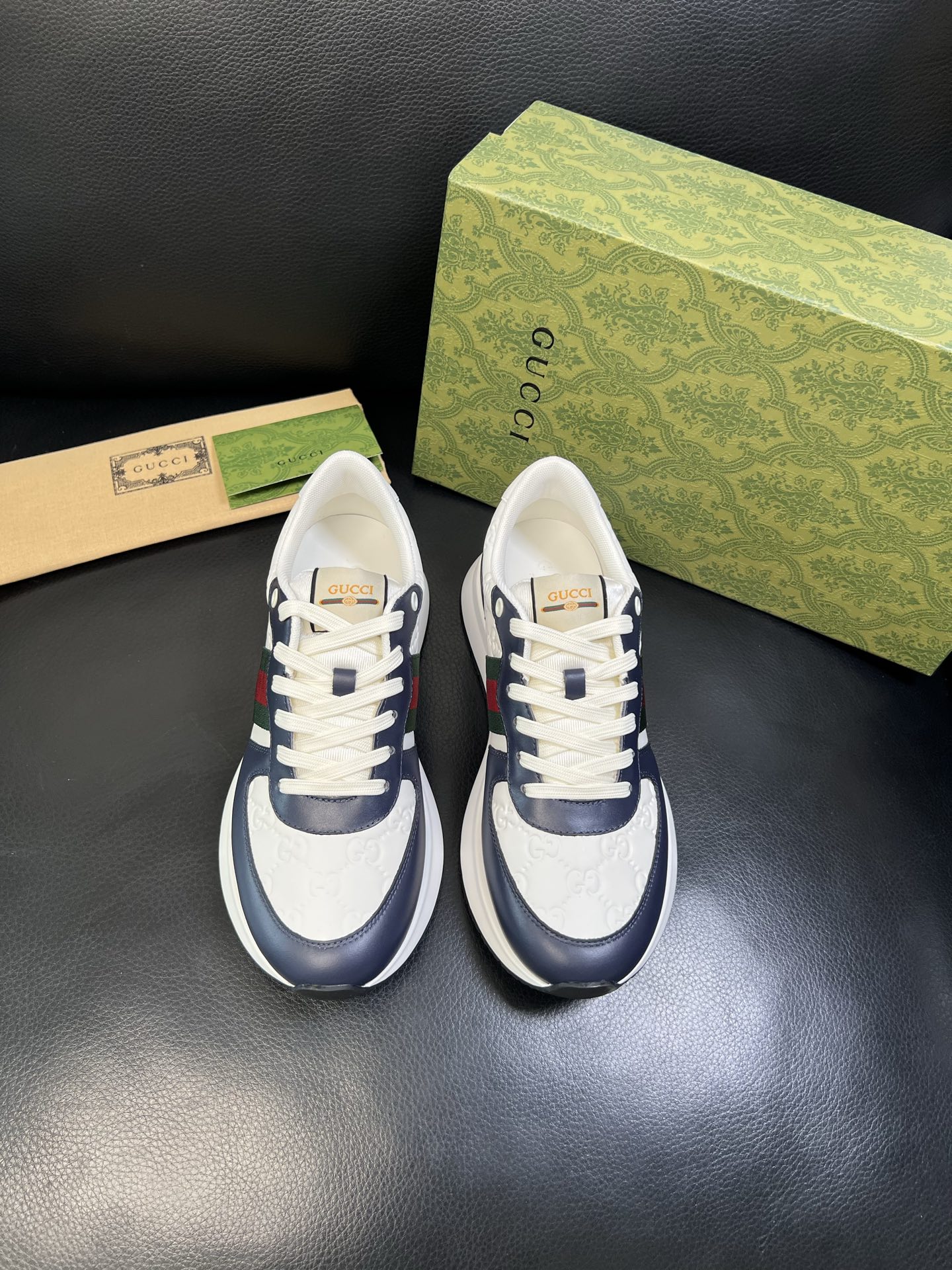 Gucci 高品质 顶级工艺品 古奇 专柜新款原厂配置，意大利进口牛皮搭配印花面料，进口牛皮内里垫，透气