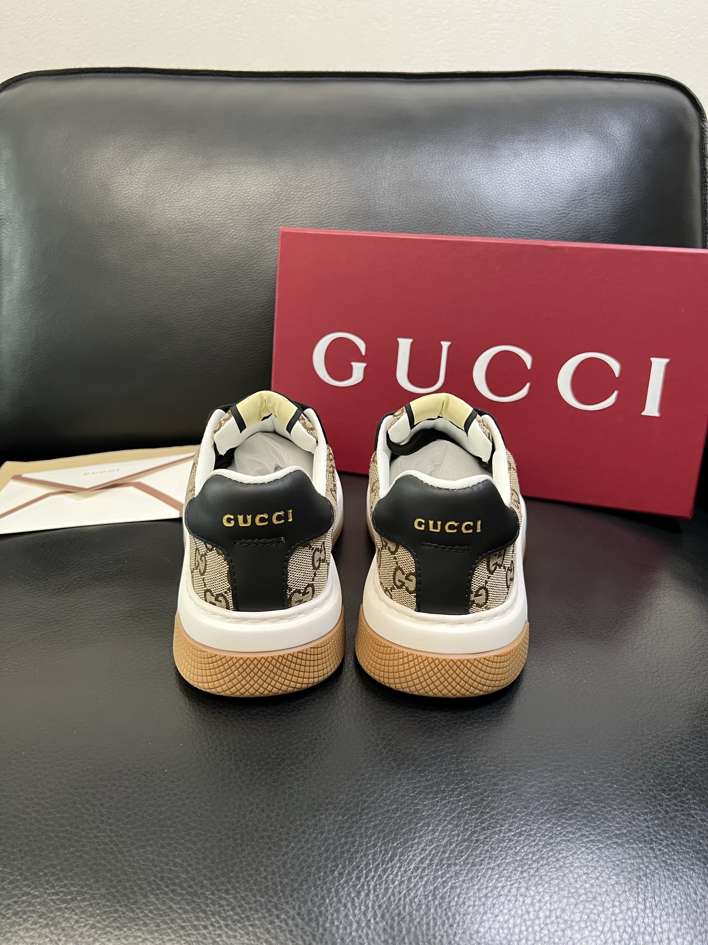 Gucci 高品质 顶级工艺品 古奇 专柜新款原厂配置，意大利进口牛皮搭配印花布面料，进口牛皮内里垫，透