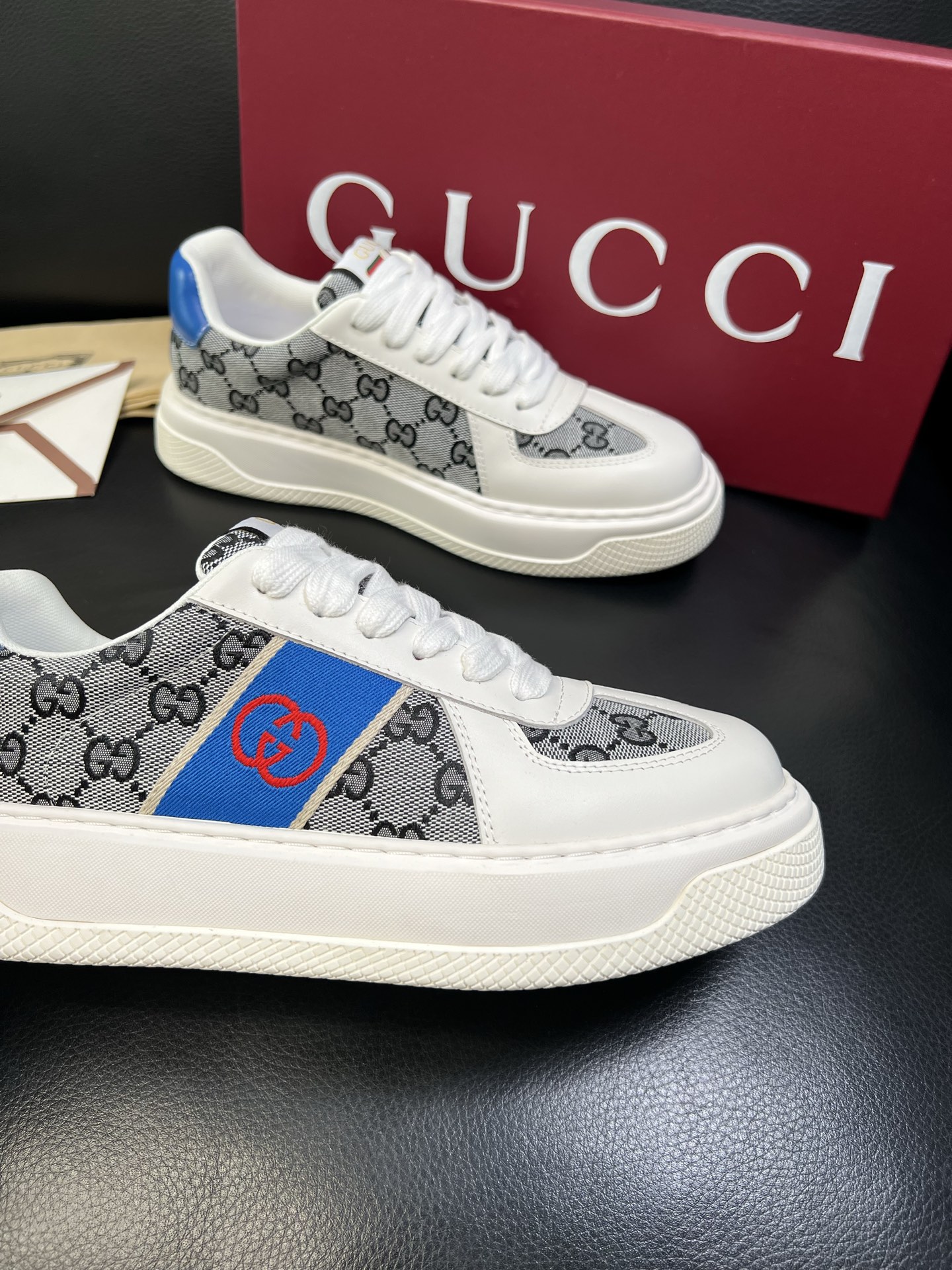 Gucci 高品质 顶级工艺品 古奇 专柜新款原厂配置，意大利进口牛皮搭配印花布面料，进口牛皮内里垫，透