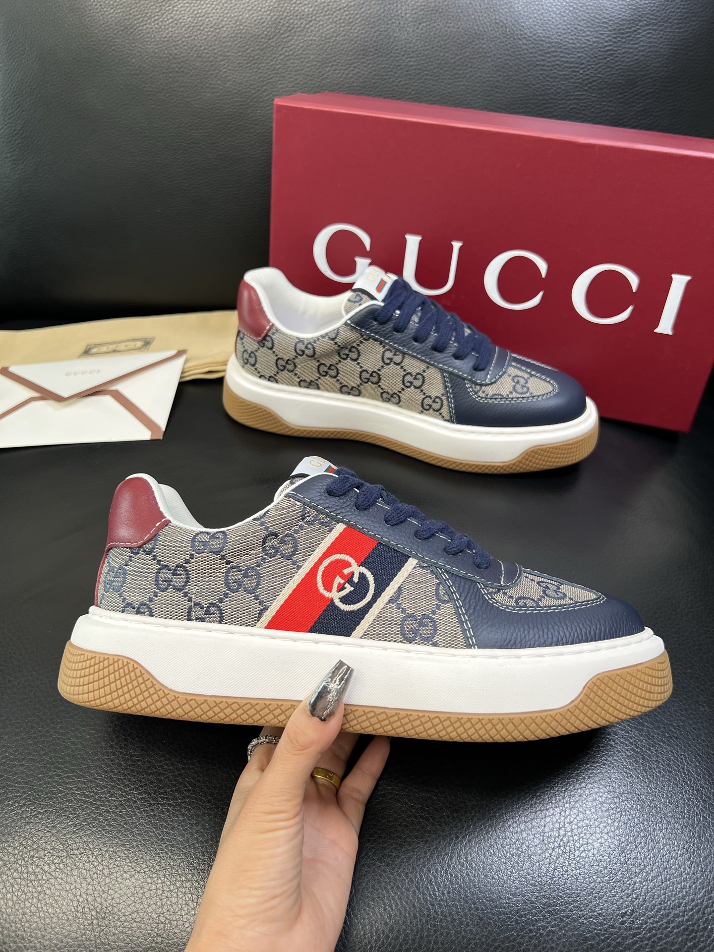 Gucci 高品质 顶级工艺品 古奇 专柜新款原厂配置，意大利进口牛皮搭配印花布面料，进口牛皮内里垫，透