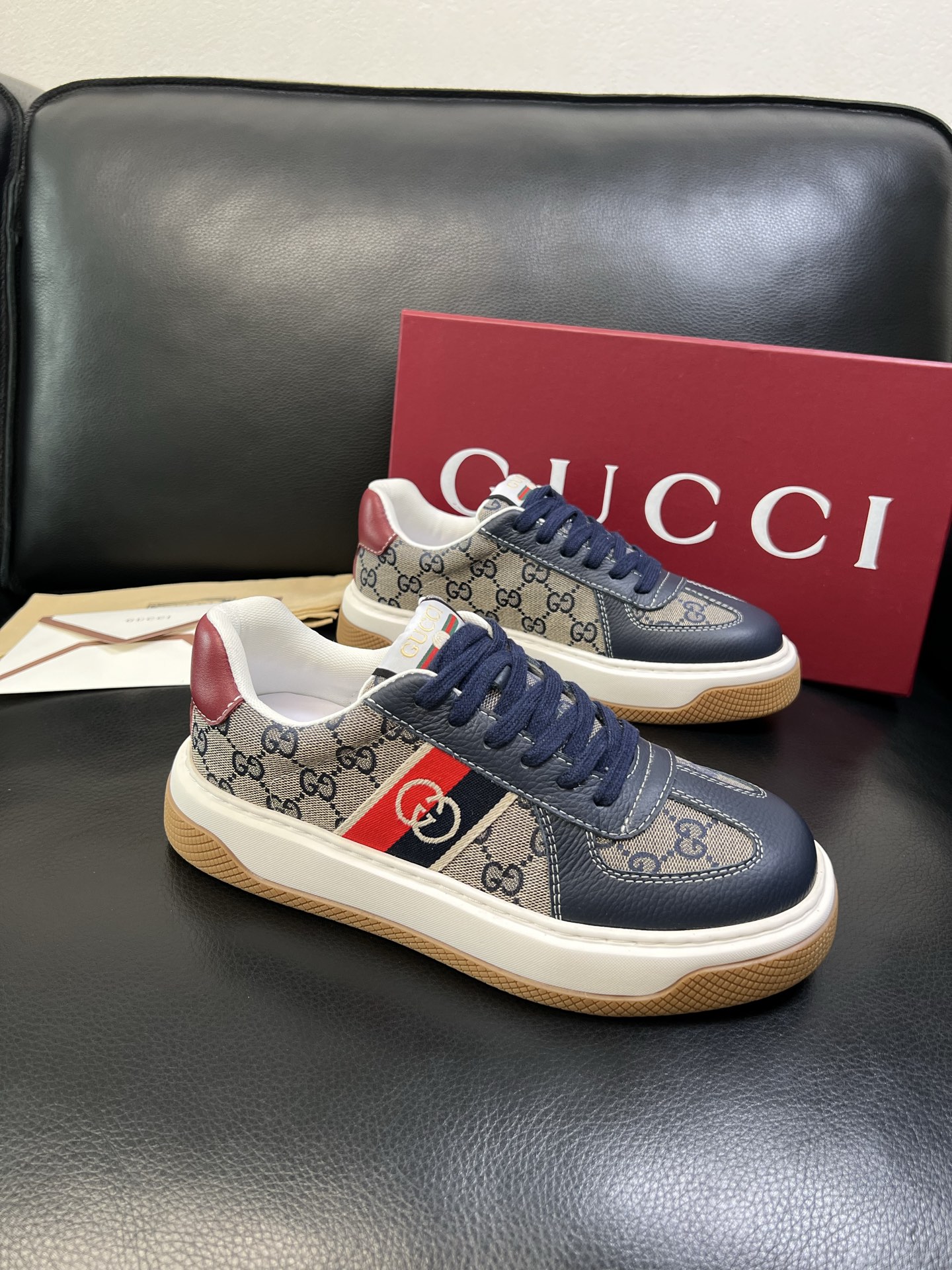 Gucci 高品质 顶级工艺品 古奇 专柜新款原厂配置，意大利进口牛皮搭配印花布面料，进口牛皮内里垫，透