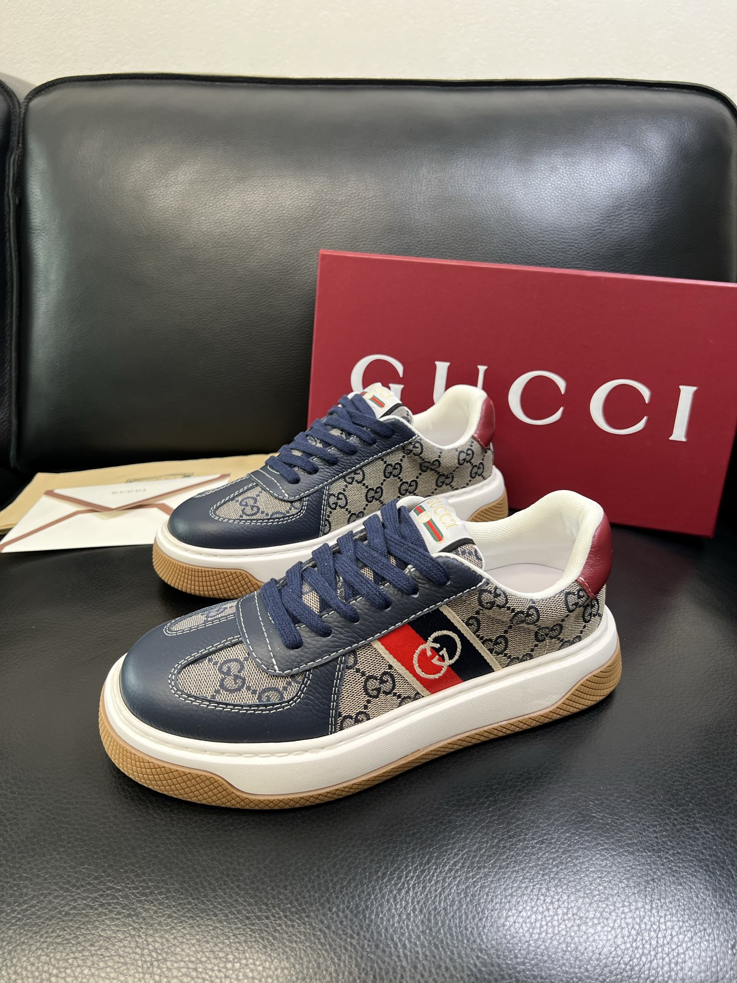 Gucci 高品质 顶级工艺品 古奇 专柜新款原厂配置，意大利进口牛皮搭配印花布面料，进口牛皮内里垫，透