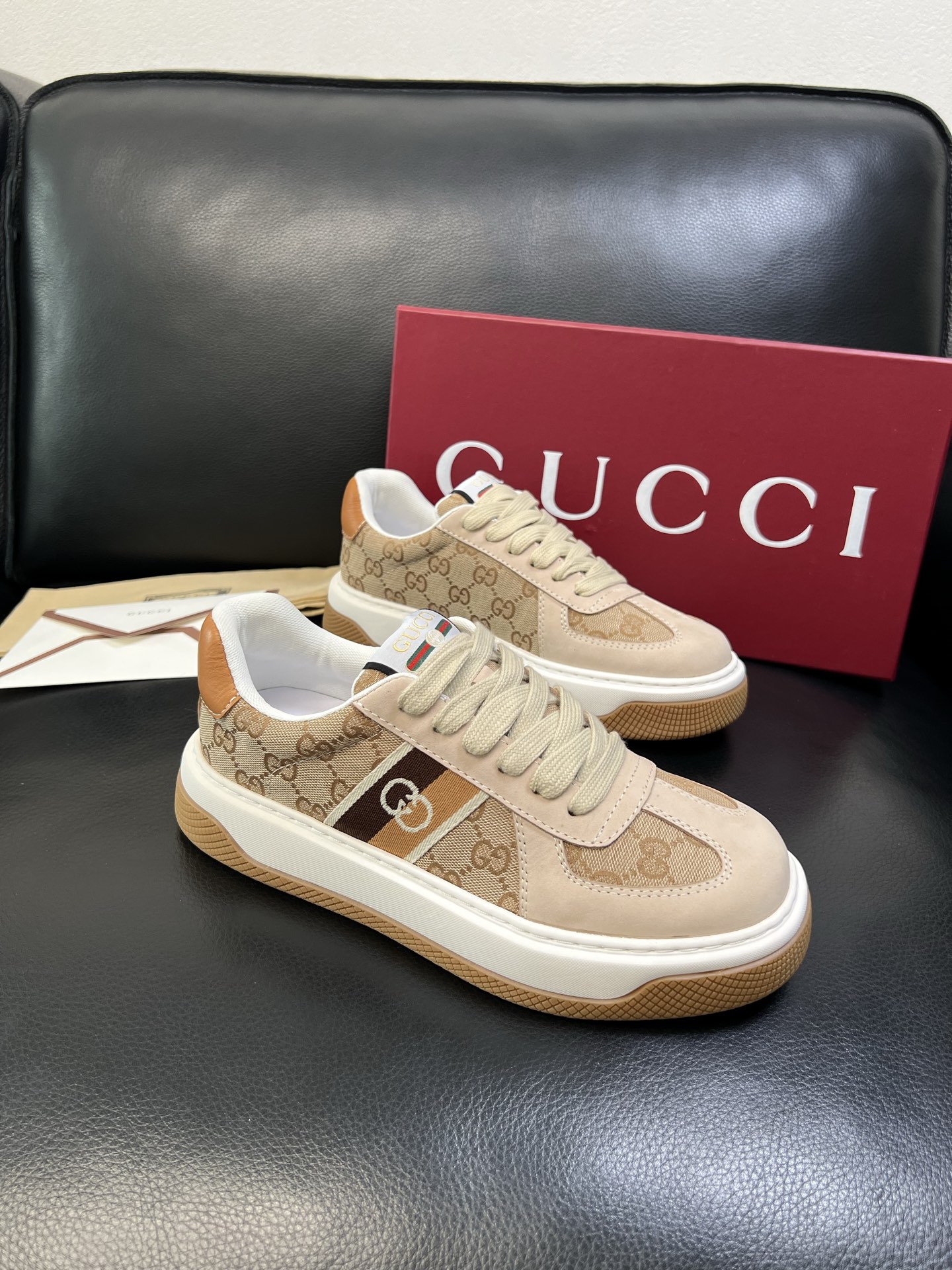 Gucci 高品质 顶级工艺品 古奇 专柜新款原厂配置，意大利进口牛皮搭配印花布面料，进口牛皮内里垫，透