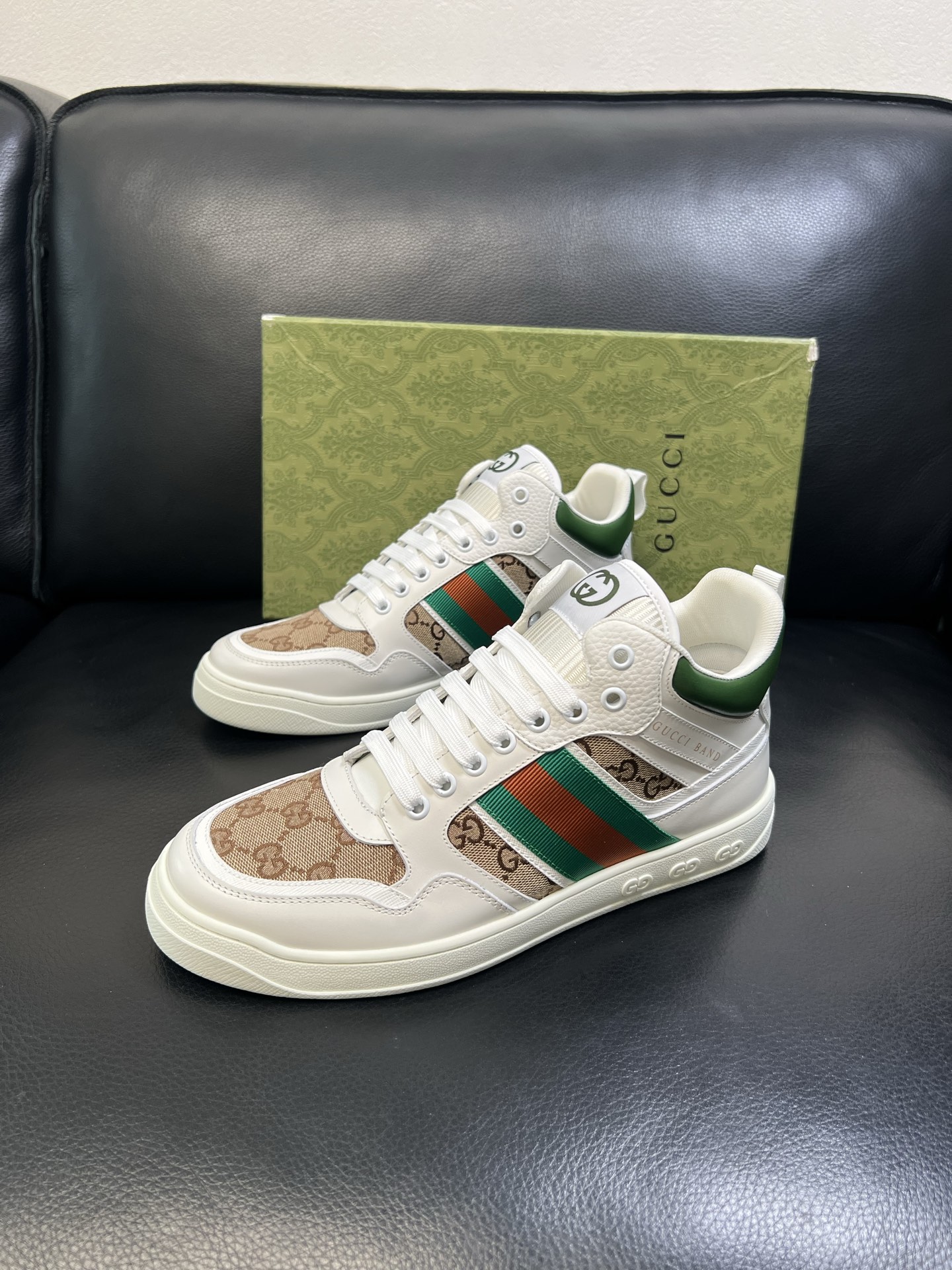 Gucci 高品质 顶级工艺品 古奇 专柜新款原厂配置，意大利进口牛皮搭配印花面料，进口牛皮内里垫，透气