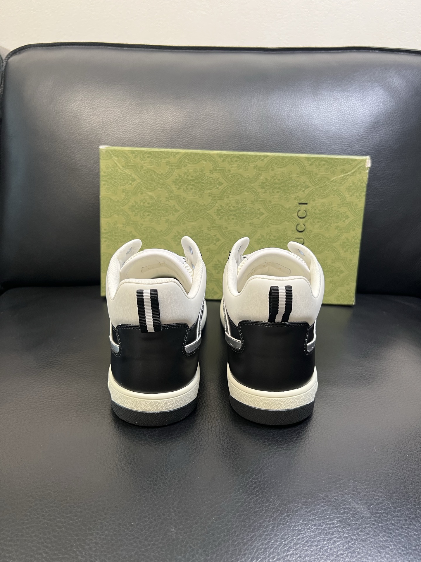 Gucci 高品质 顶级工艺品 古奇 专柜新款原厂配置，意大利进口牛皮搭配印花面料，进口牛皮内里垫，透气