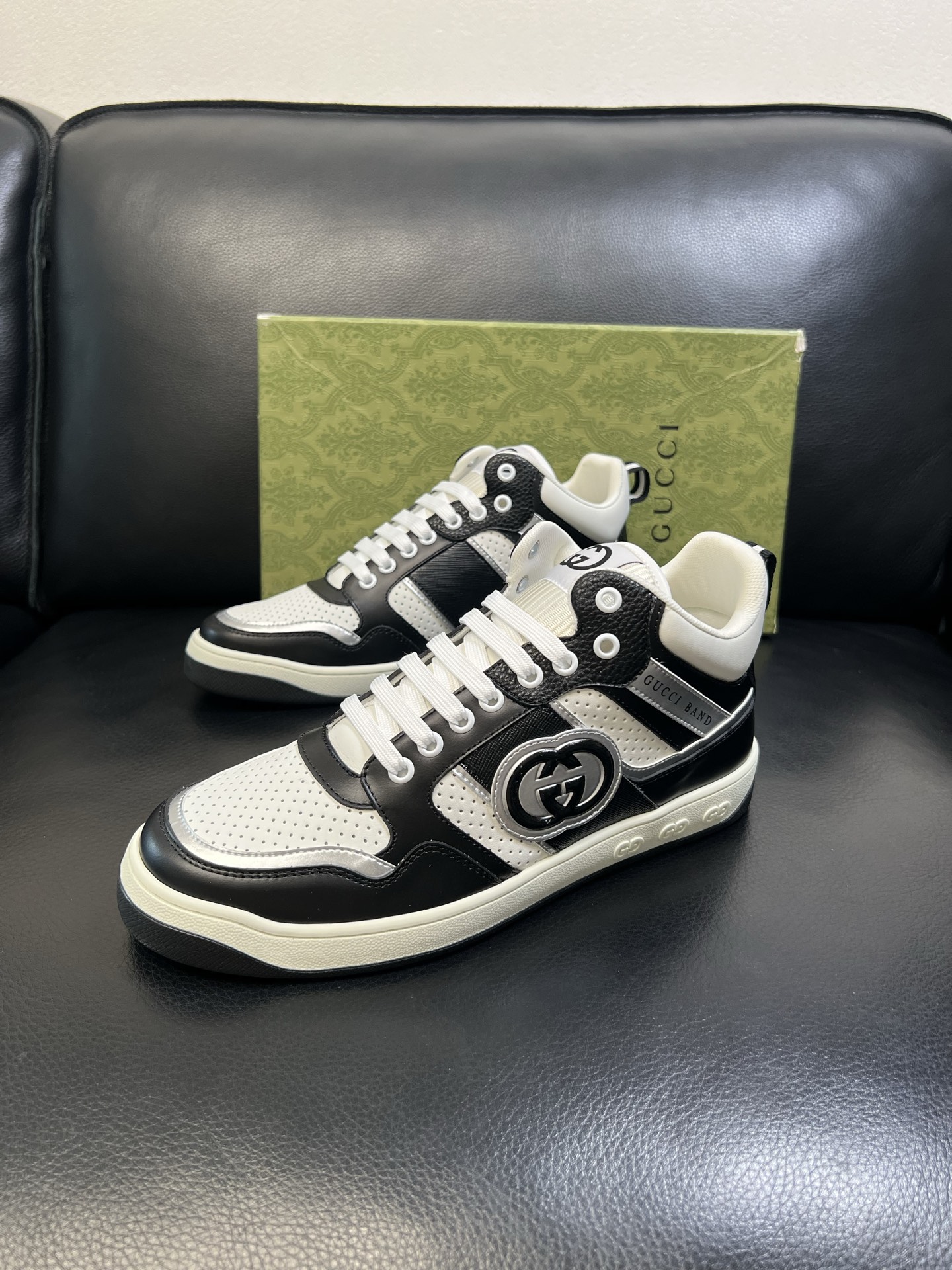 Gucci 高品质 顶级工艺品 古奇 专柜新款原厂配置，意大利进口牛皮搭配印花面料，进口牛皮内里垫，透气