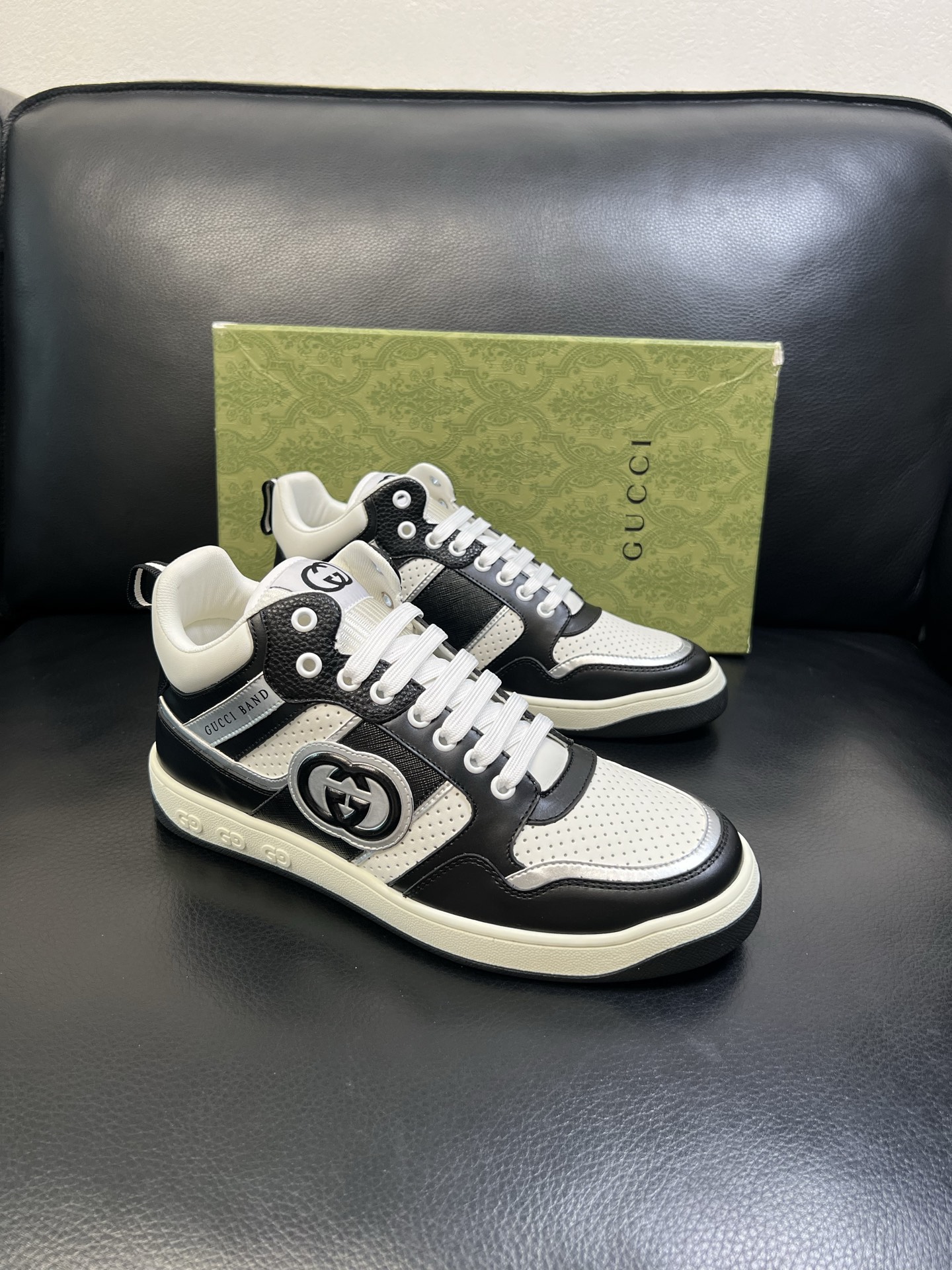 Gucci 高品质 顶级工艺品 古奇 专柜新款原厂配置，意大利进口牛皮搭配印花面料，进口牛皮内里垫，透气