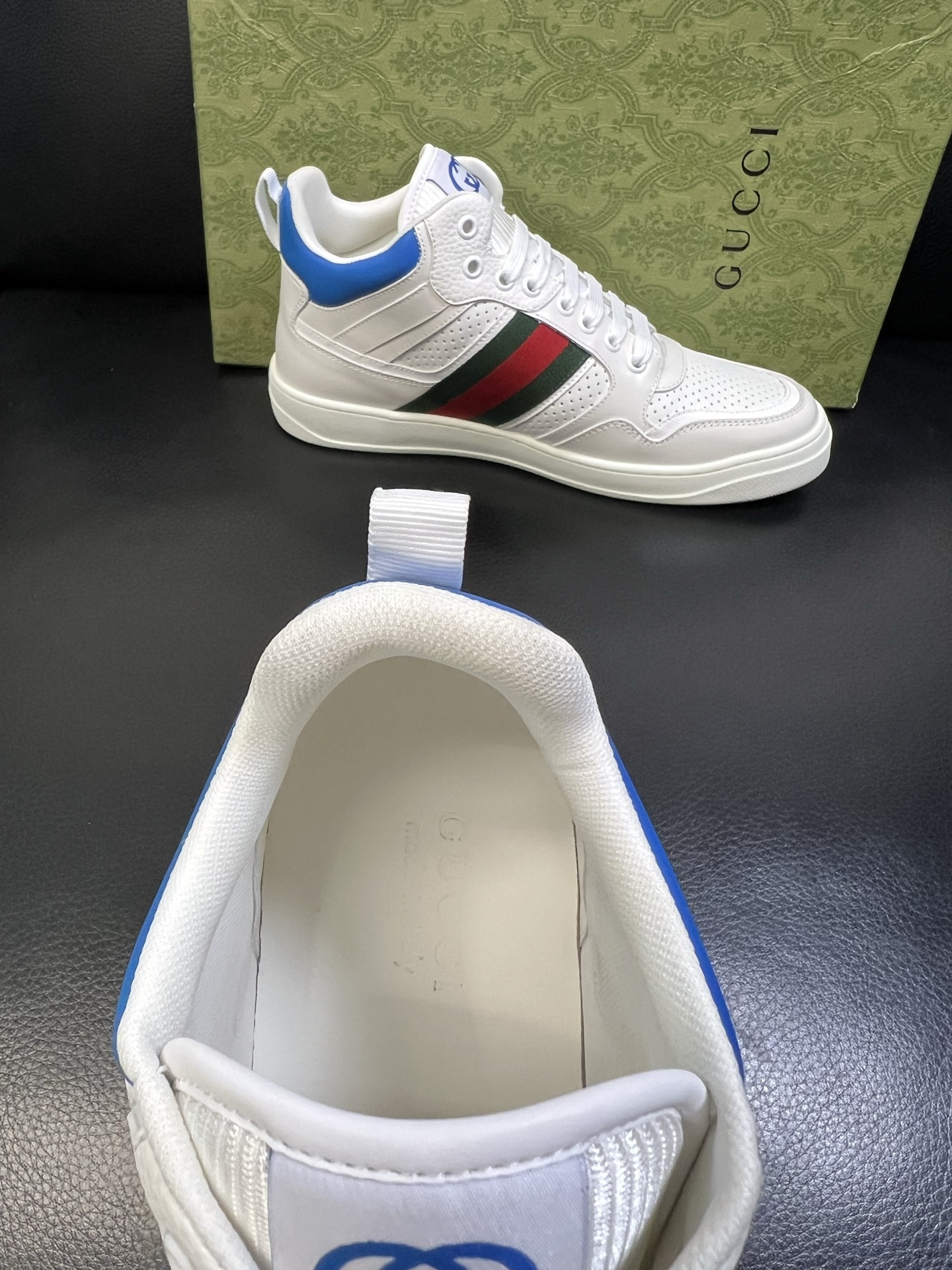 Gucci 高品质 顶级工艺品 古奇 专柜新款原厂配置，意大利进口牛皮搭配印花面料，进口牛皮内里垫，透气