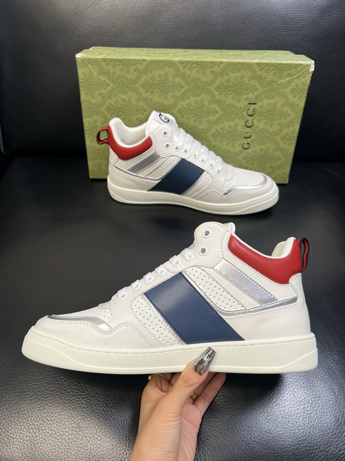 Gucci 高品质 顶级工艺品 古奇 专柜新款原厂配置，意大利进口牛皮搭配印花面料，进口牛皮内里垫，透气