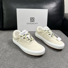 Givenchy 高品质 顶级工艺品 纪梵希 专柜同步原厂配置,意大利进口牛皮搭配面料,全鞋配件私模打造,柔软舒适 Givenchy 高品质 顶级工艺品 纪梵希 专柜同步原厂配置,意大利进口牛皮搭配面料,全鞋配件私模打造,柔软舒适