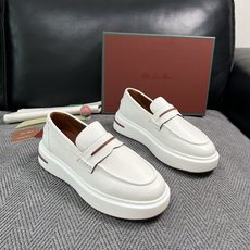 Loro Piana 高品质 顶级工艺品 诺悠翩雅 新品专柜同步原厂配置,鞋面意大利进口牛皮面料,高品质拼接工艺 Loro Piana 高品质 顶级工艺品 诺悠翩雅 新品专柜同步原厂配置,鞋面意大利进口牛皮面料,高品质拼接工艺
