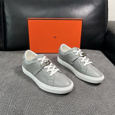 Hermes 高品质 顶级工艺品 爱马仕 专柜同步发售原厂配置,意大利进口原版牛皮面料,高品质拼接工艺,全进口水染 Hermes 高品质 顶级工艺品 爱马仕 专柜同步发售原厂配置,意大利进口原版牛皮面料,高品质拼接工艺,全进口水染