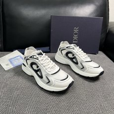 Dior 高品质 顶级工艺品 迪奥 专柜同步 原厂配置,意大利进口原版牛皮面料,透气舒适进口水染牛里垫,鞋底:原厂 Dior 高品质 顶级工艺品 迪奥 专柜同步 原厂配置,意大利进口原版牛皮面料,透气舒适进口水染牛里垫,鞋底:原厂