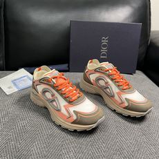 Dior 高品质 顶级工艺品 迪奥 专柜同步 原厂配置,意大利进口原版牛皮面料,透气舒适进口水染牛里垫,鞋底:原厂 Dior 高品质 顶级工艺品 迪奥 专柜同步 原厂配置,意大利进口原版牛皮面料,透气舒适进口水染牛里垫,鞋底:原厂
