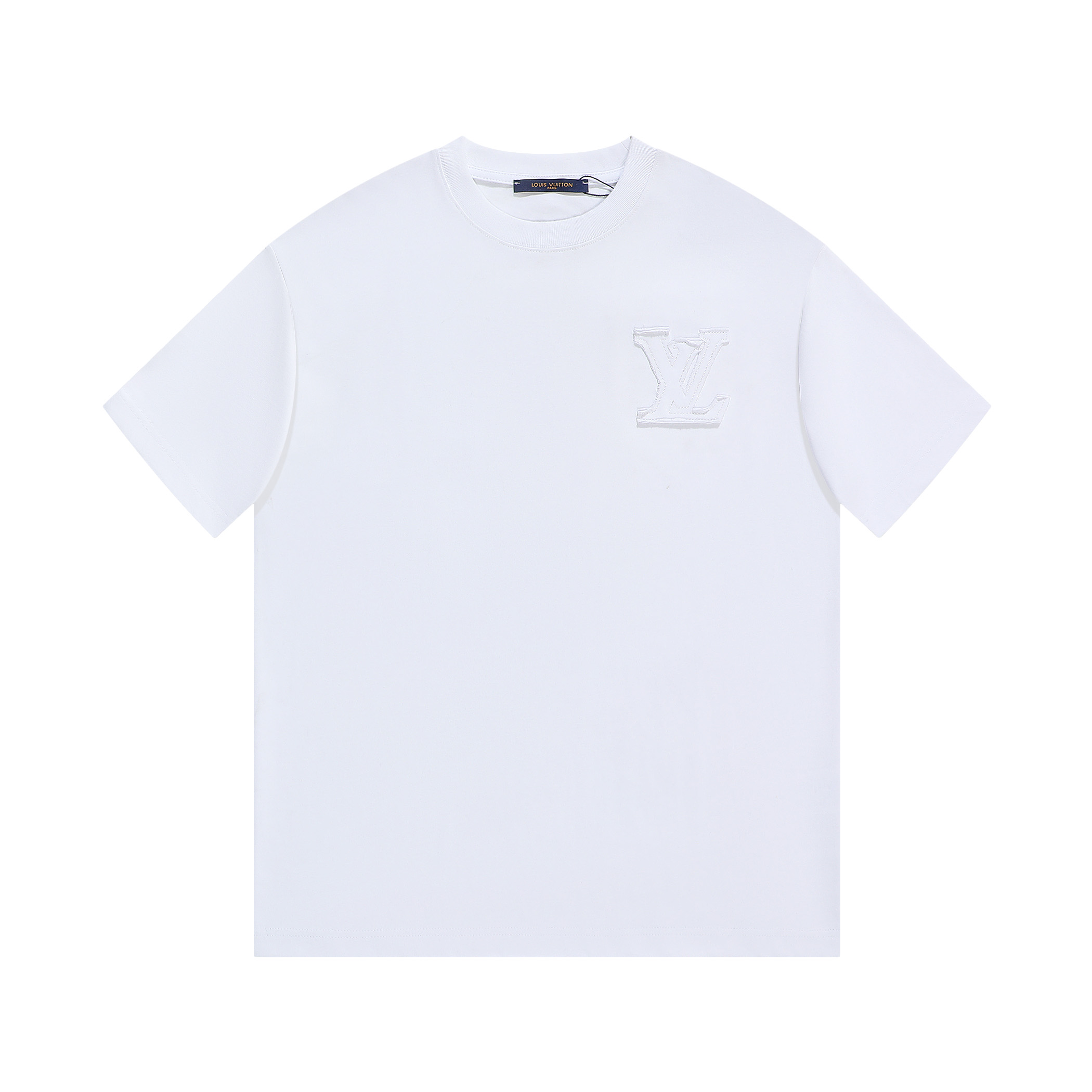 NO:123968,LV Fengjia New embroidered hand-cut short-sleeved T-shirt * Customized 280g cotton fabric, soft and comfortable in the fabric * Very simple and atmospheric version. Whether it is the comfort of the upper body, it is incomparable, interpreting your luxury and taste, and creating your fashionable charm. The washing method is recommended to dry cleaning or wrap the back of the laundry bag, which is separate cold water and dry naturally!  Men and women black white S-XL,,louis vuitton,T-shirt,tees,t-shirt,alexander wang19860909LV 馿家 新款刺绣手工剪破短袖T恤 *定制280克全棉面料,面料柔软,亲肤舒 *非常简约大气的一款 无论是上身舒适度都是无可比拟的存在,诠释你的奢华与品位,打造你的时尚风情魅力所在. 洗涤方式建议干洗或包裹洗衣袋反面单独冷水快速机洗自然晾干！ 男女同款  黑色 白色 S-XL,,louis vuitton,T-shirt,tees，t-shirt,alexander wang,Men's clothing