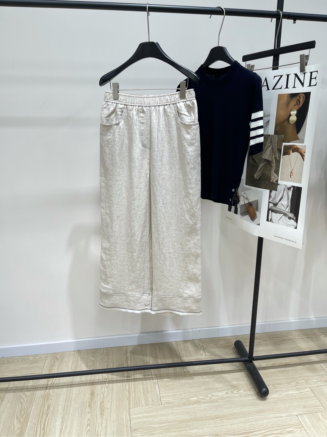 NO:457628,【BC apricot color bead chain linen casual trousers】, fabric linen color apricot color BC spring and summer classic treasure linen bead chain casual trousers can be worn in spring, summer and autumn seasons. A big woman is full of aura. Easily hide the fleshy feeling of the thighs and comes with PS leg-tight effect. Matched with various tops. Fashionable aura is handy and can cover the flesh and make it look thinner and comes with long legs special effects. Any figure can be HOLD. Flat size S waist circumference 70 elasticity, hip circumference 106, trouser length 96 M waist circumference 74 elasticity, hip circumference 110, trouser length 97 L waist circumference 78 elasticity, hip circumference 114, trouser length 98 manual measurement will have 2~3cm errors within the normal range, alexander wang19860909【BC杏色珠链亚麻休闲长裤】 ,面料亚麻 颜色杏色 BC春夏经典宝藏亚麻珠链休闲长裤 可穿春夏秋三季的显瘦神裤 大女人气场拉满 轻松隐藏大腿肉感自带PS修腿效果 搭配各类上衣 时髦气场手到擒来遮肉显瘦自带长腿特效 任何身材都能HOLD住 平铺尺码 S腰围70弹力,臀围106,裤长96 M腰围74弹力,臀围110,裤长97 L腰围78弹力,臀围114,裤长98 手工测量会有2~3cm误差属于正常范围,,alexander wang,Women's clothing