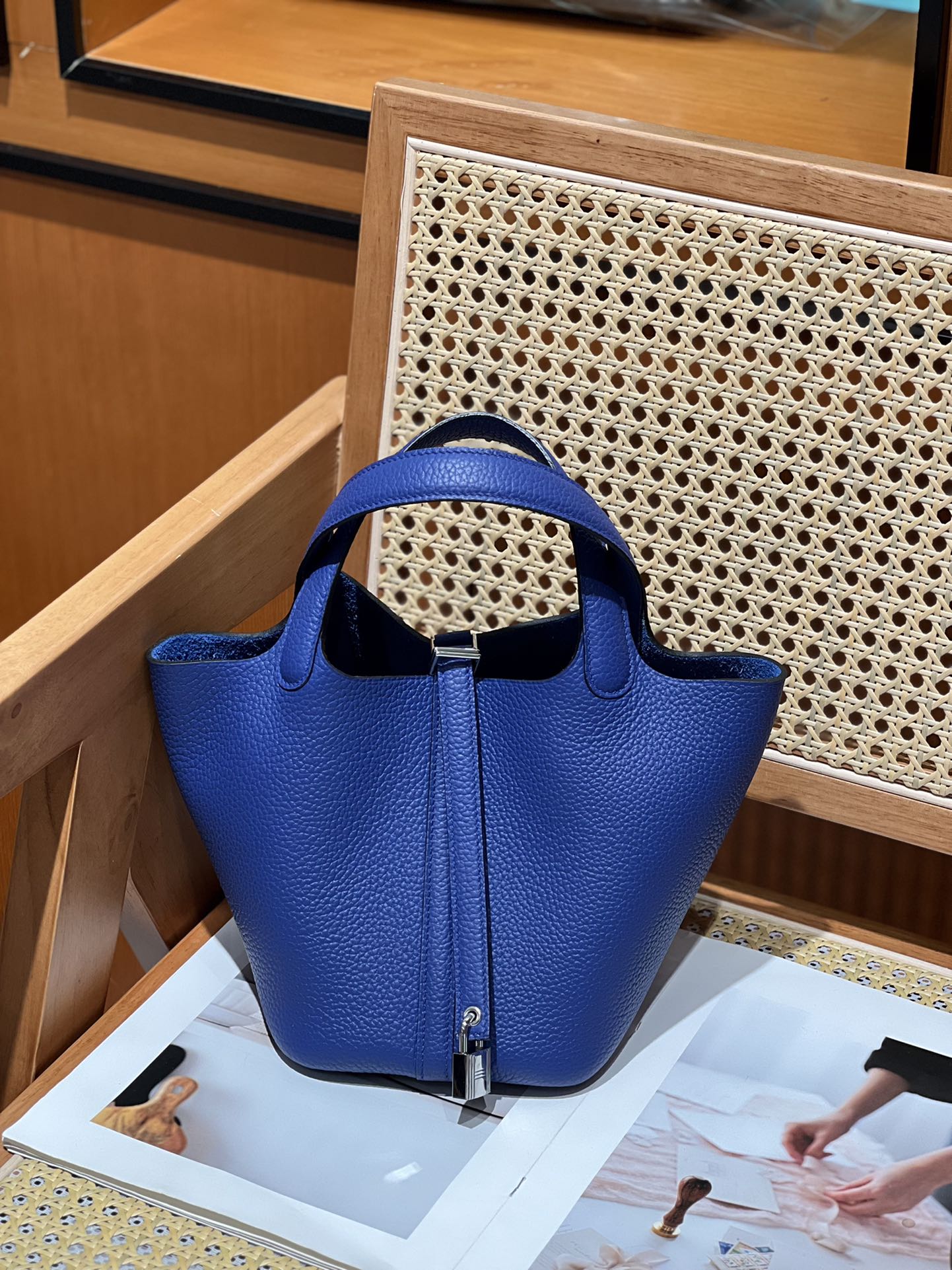 NO:811701,Vegetable basket 18 TC leather, electric basket silver buckle, all steel hardware, wax wire production, Hermes, hermes, Hermes,19860909菜篮子18 TC皮 电光篮银扣 全钢五金 蜡线制作,爱马仕,hermes,Hermes,,Bag